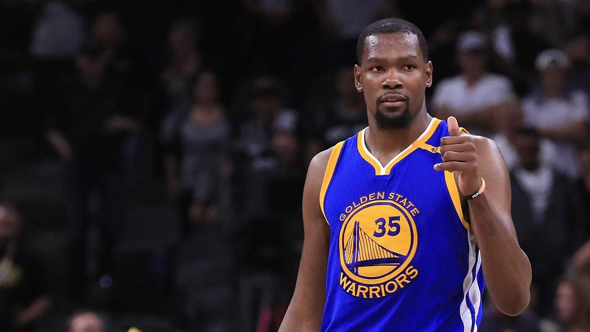 Kevin Durant winds up noticeably 44th NBA player to score 000