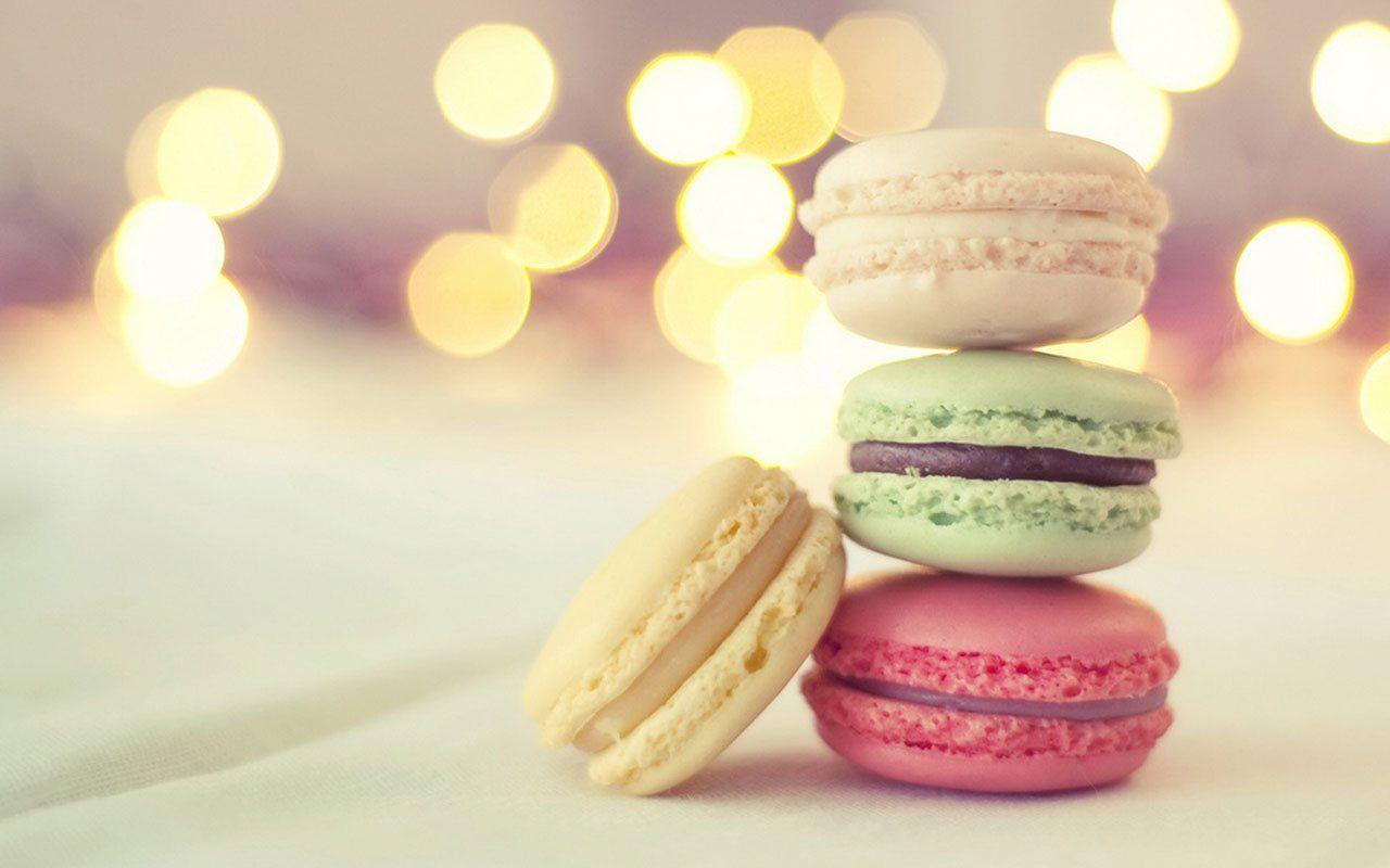 Macaron Wallpaper