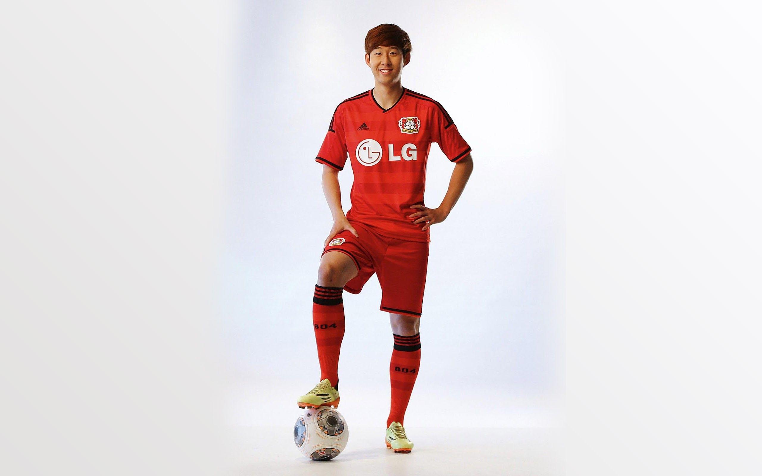 Son Heung Min Bayer Leverkusen 2014 2015 Adidas Home Kit Free