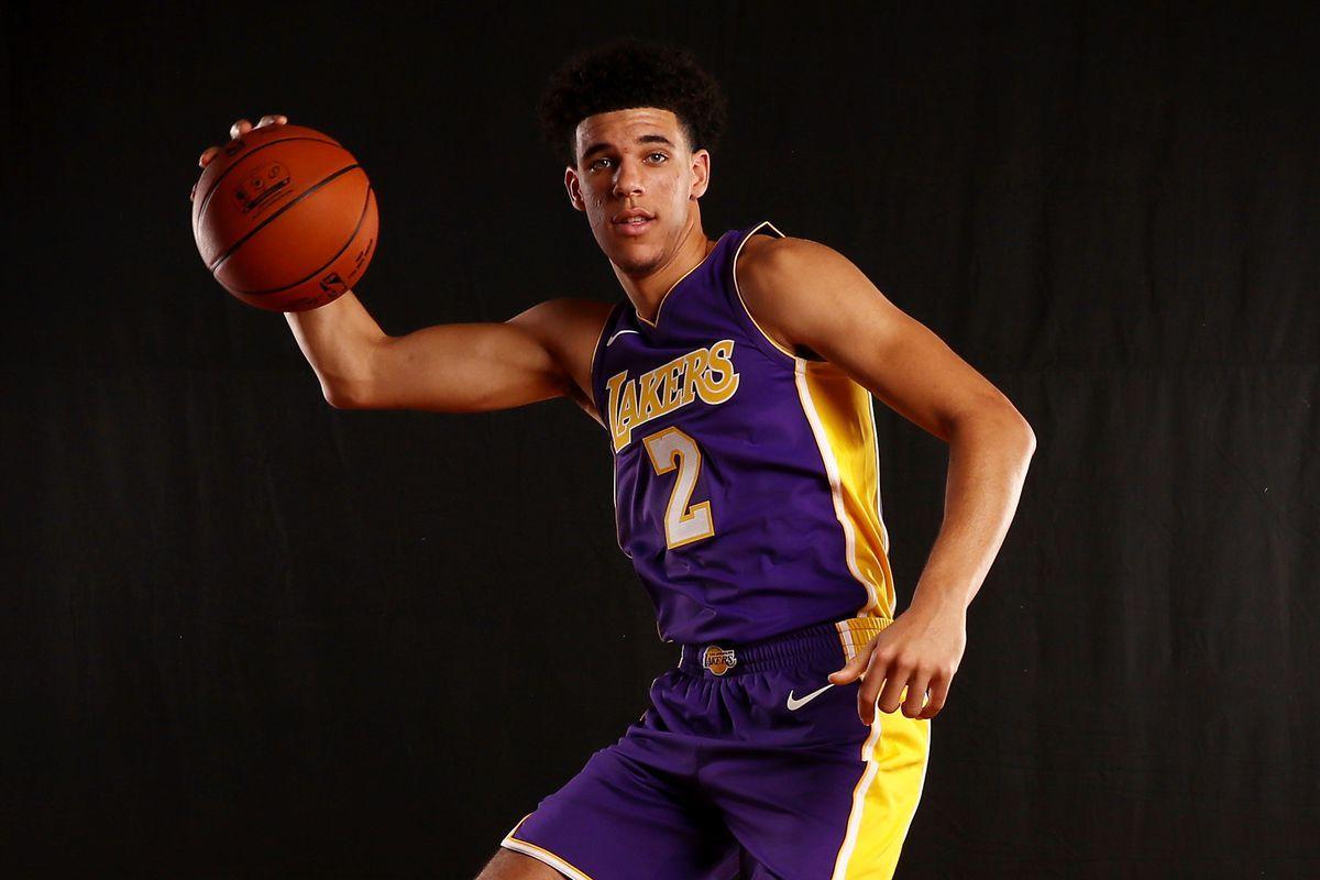 Does Lonzo Ball Have Bars?