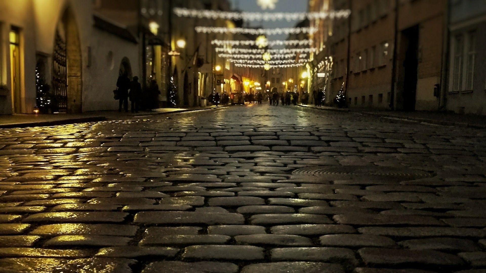 Night Street Of The Old Town Of Tallinn HD Wallpaper. Wallpaper