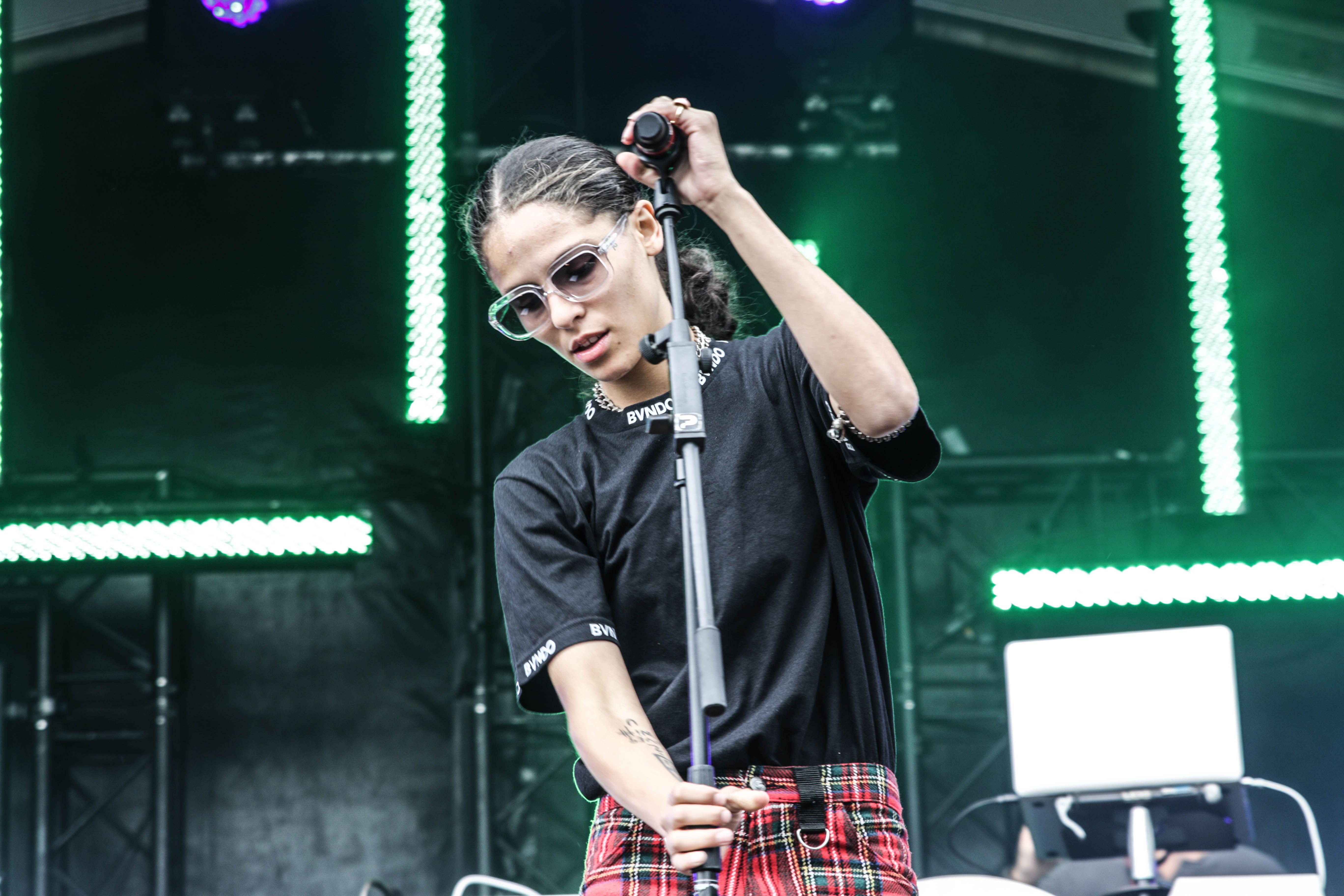 Despite the Rain, 070 Shake Took Governors Ball in Her Stride