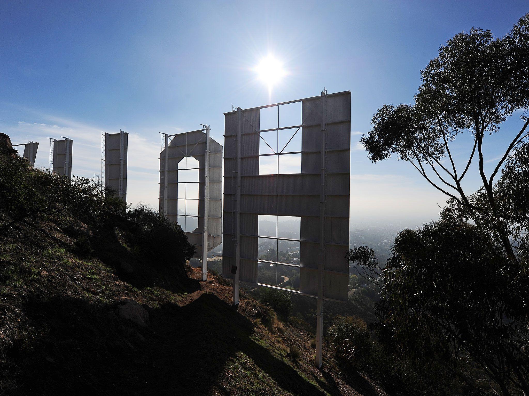 Peg Entwistle and the Hollywood Sign