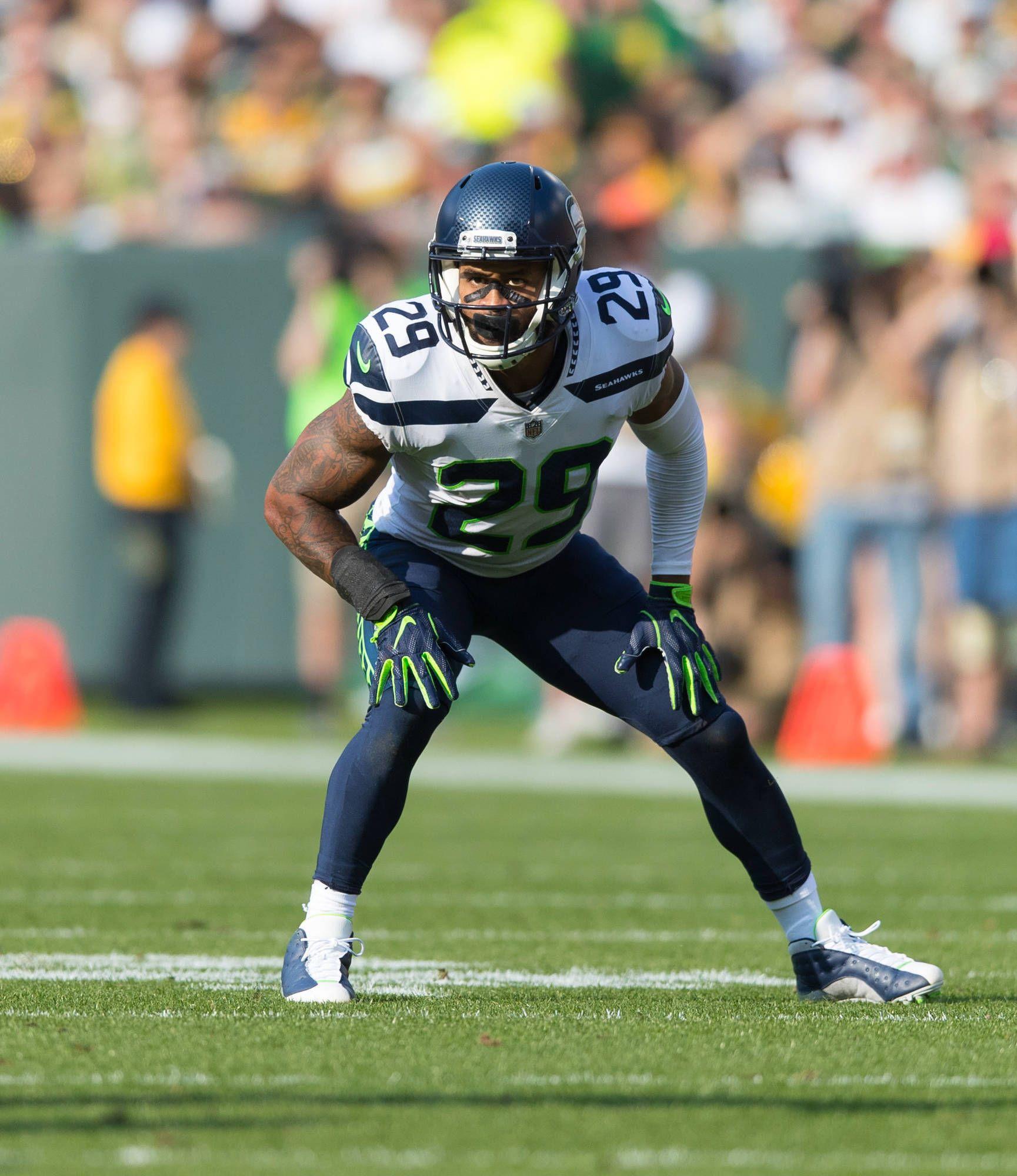 Report: Seahawks Asking Cowboys For First Round Pick In Earl Thomas