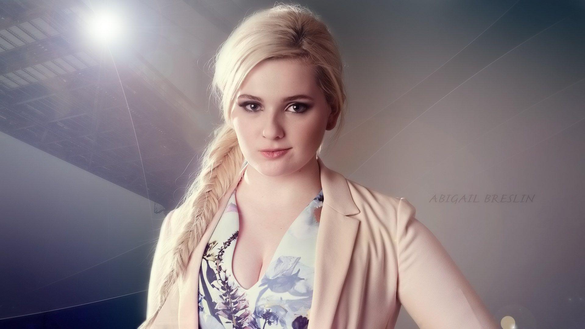 hq abigail breslin wallpaper