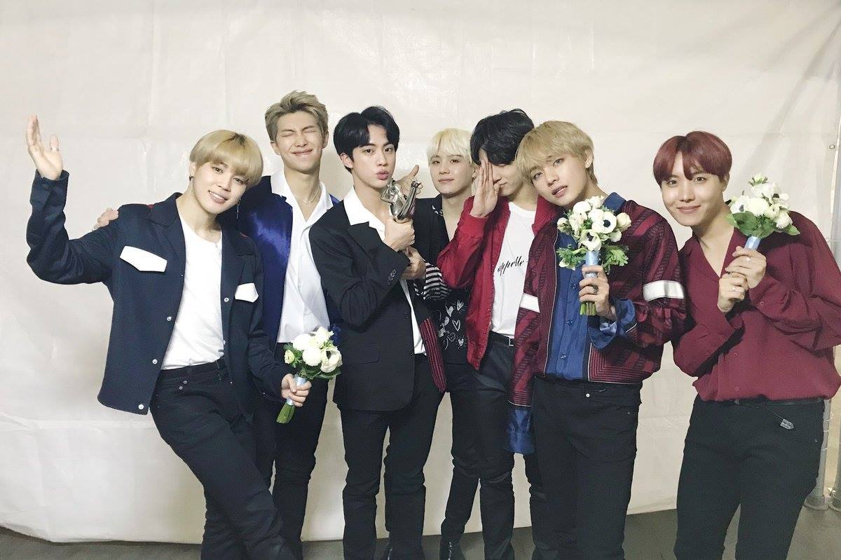 Wallpaper BTS Special Golden Disc Awards 2018 1200 x 799 HD