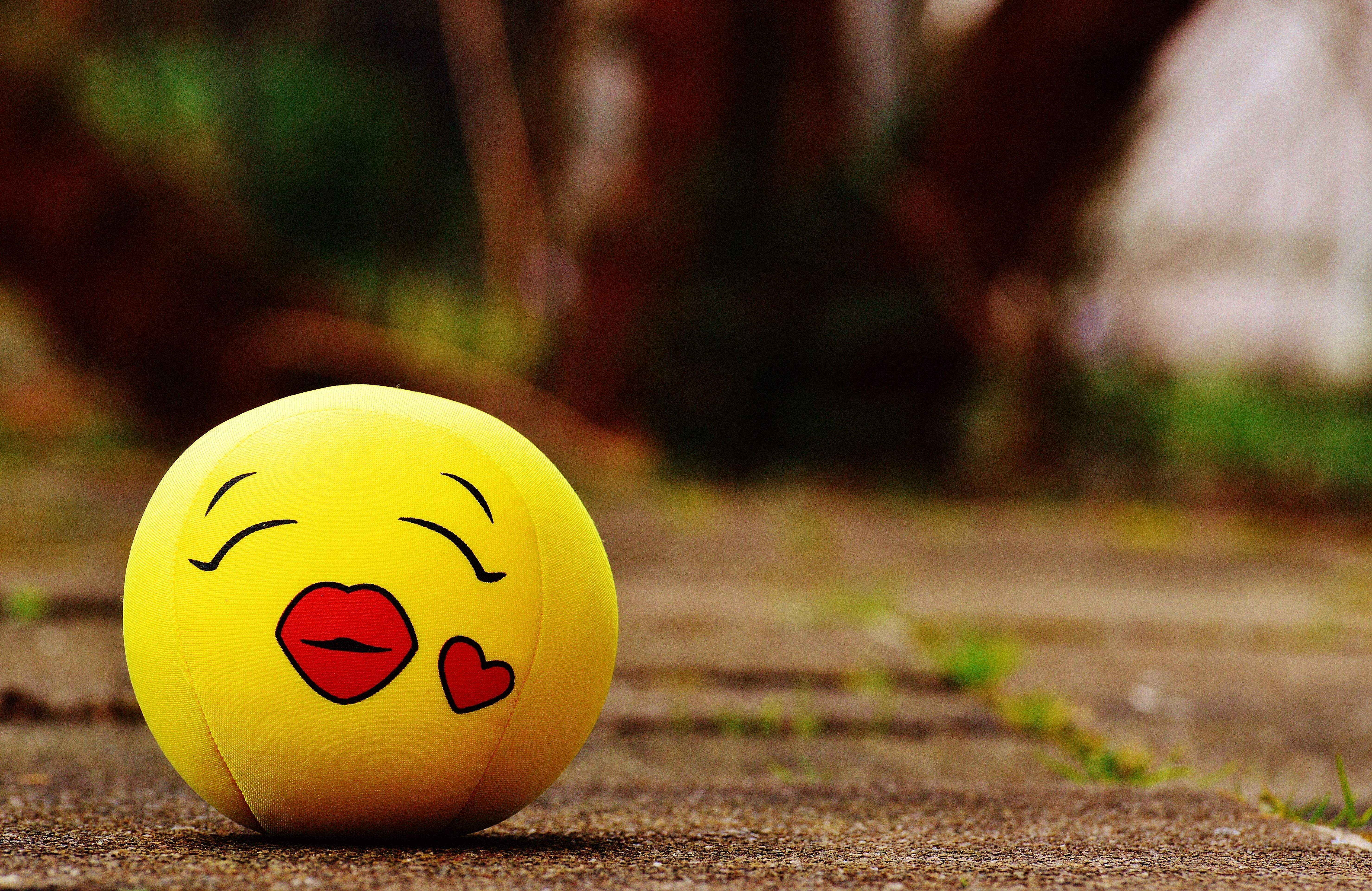 Smile Ball Wallpapers Wallpaper Cave