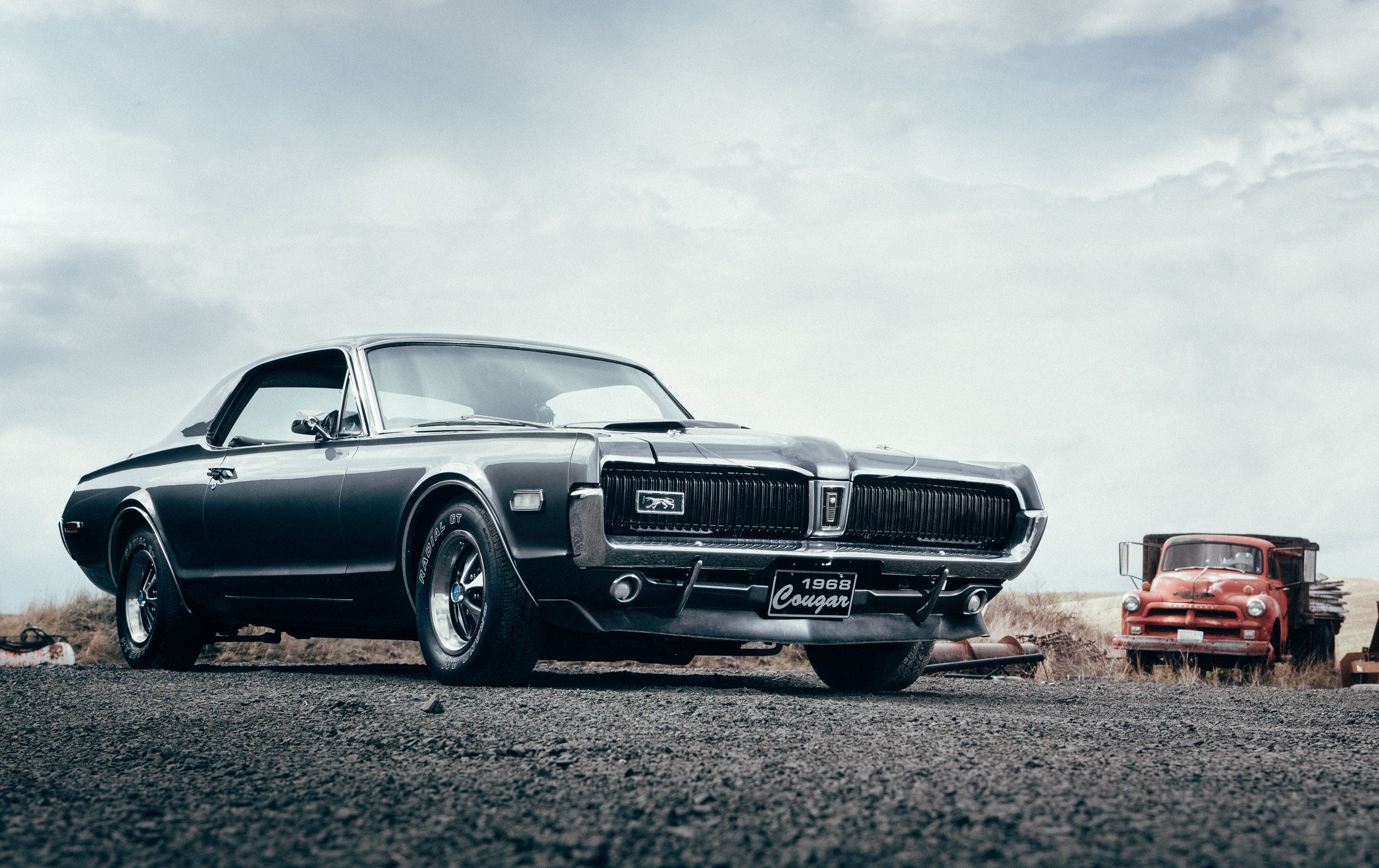 Your Ridiculously Awesome Mercury Cougar XR7 Wallpaper Is Here