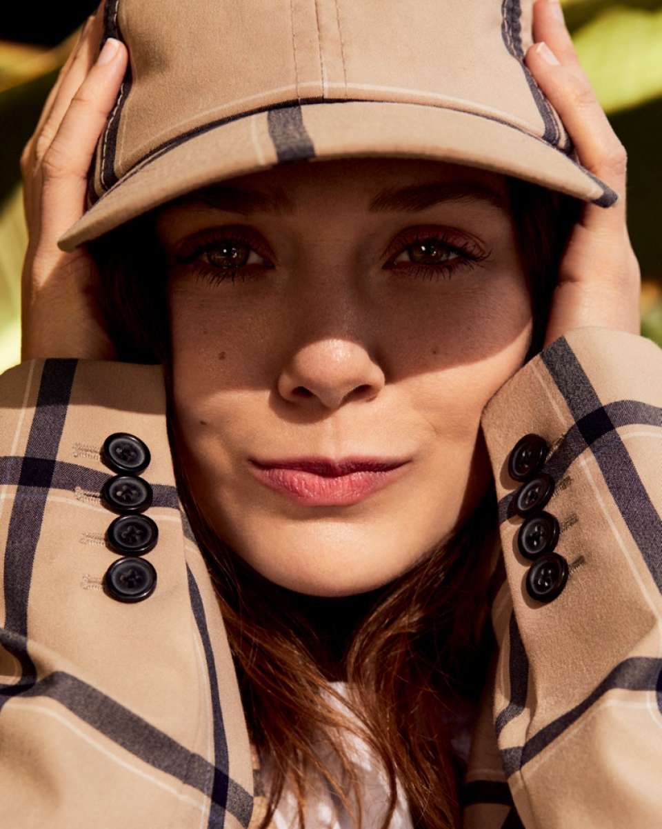 Elizabeth Olsen Photohoot For Vogue Korea Magazine 2018