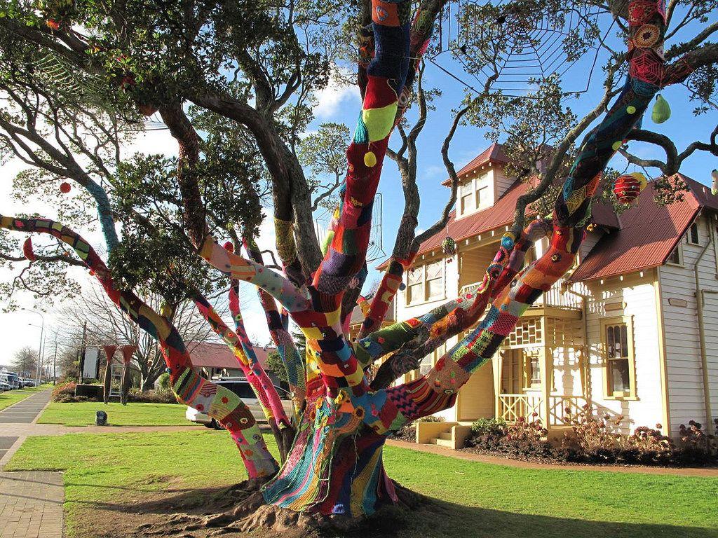 Rotorua Yarn Bomb Tree. This tree outside the Rotorua Arts