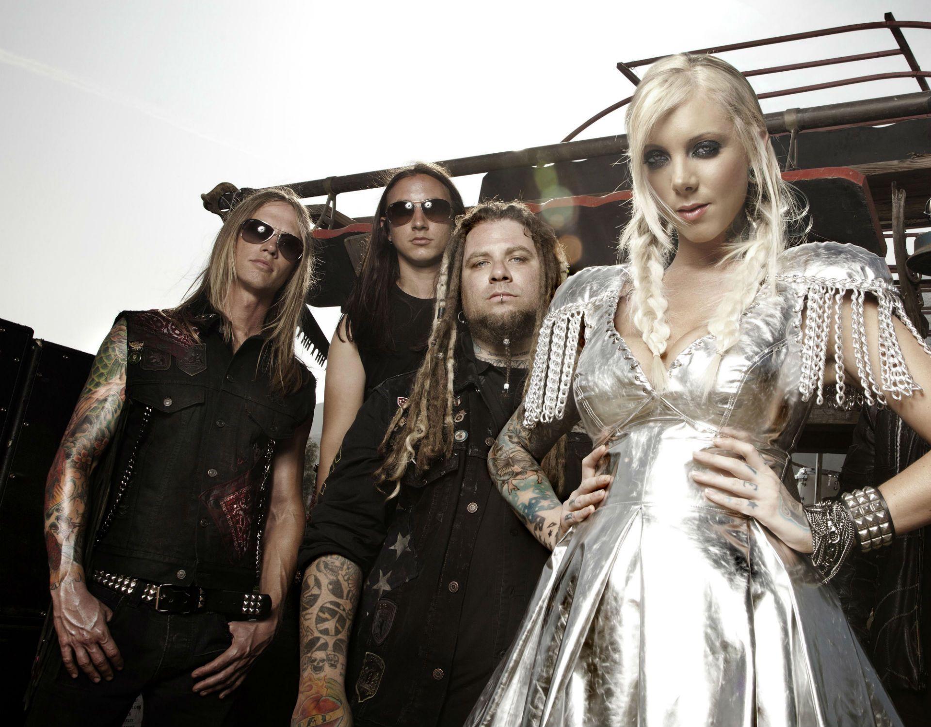 In This Moment Maria Brink women females girls babes heavy