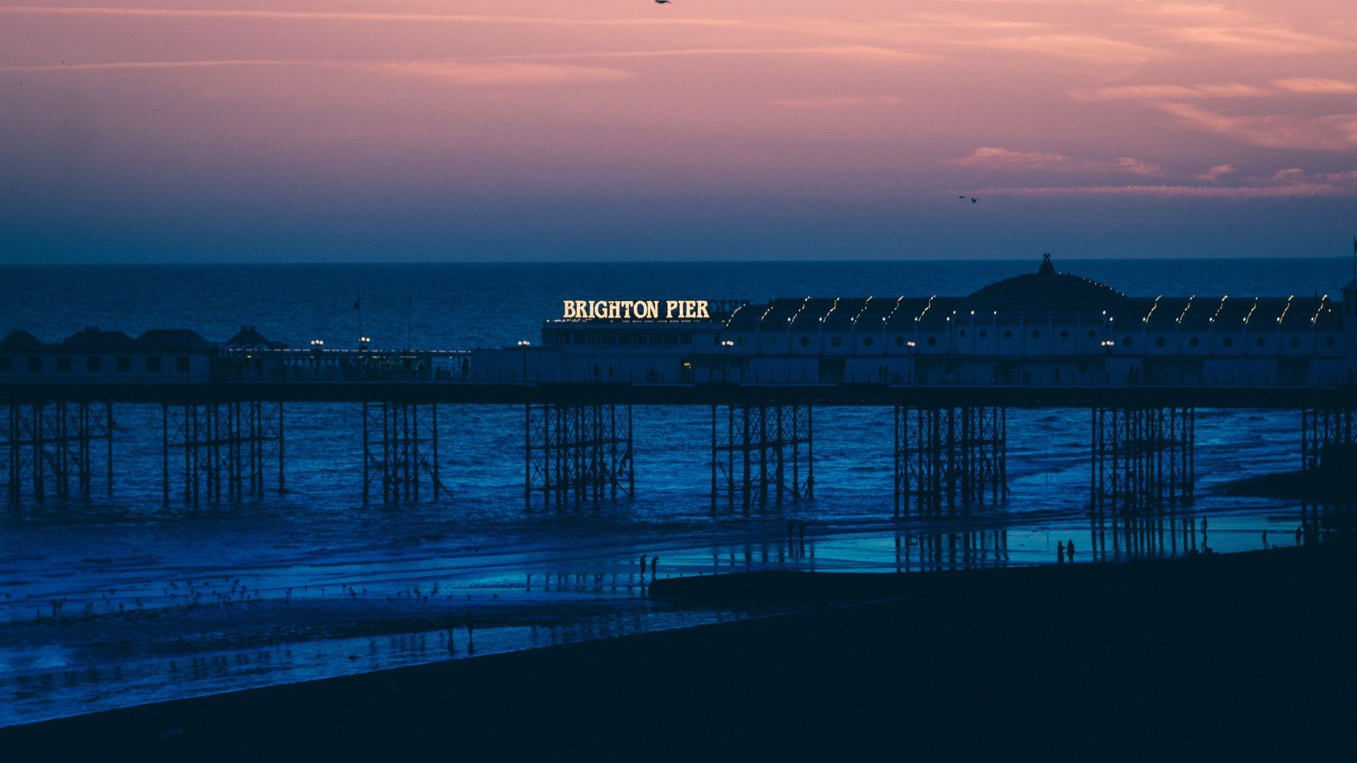Brighton Pier. Download HD Wallpaper