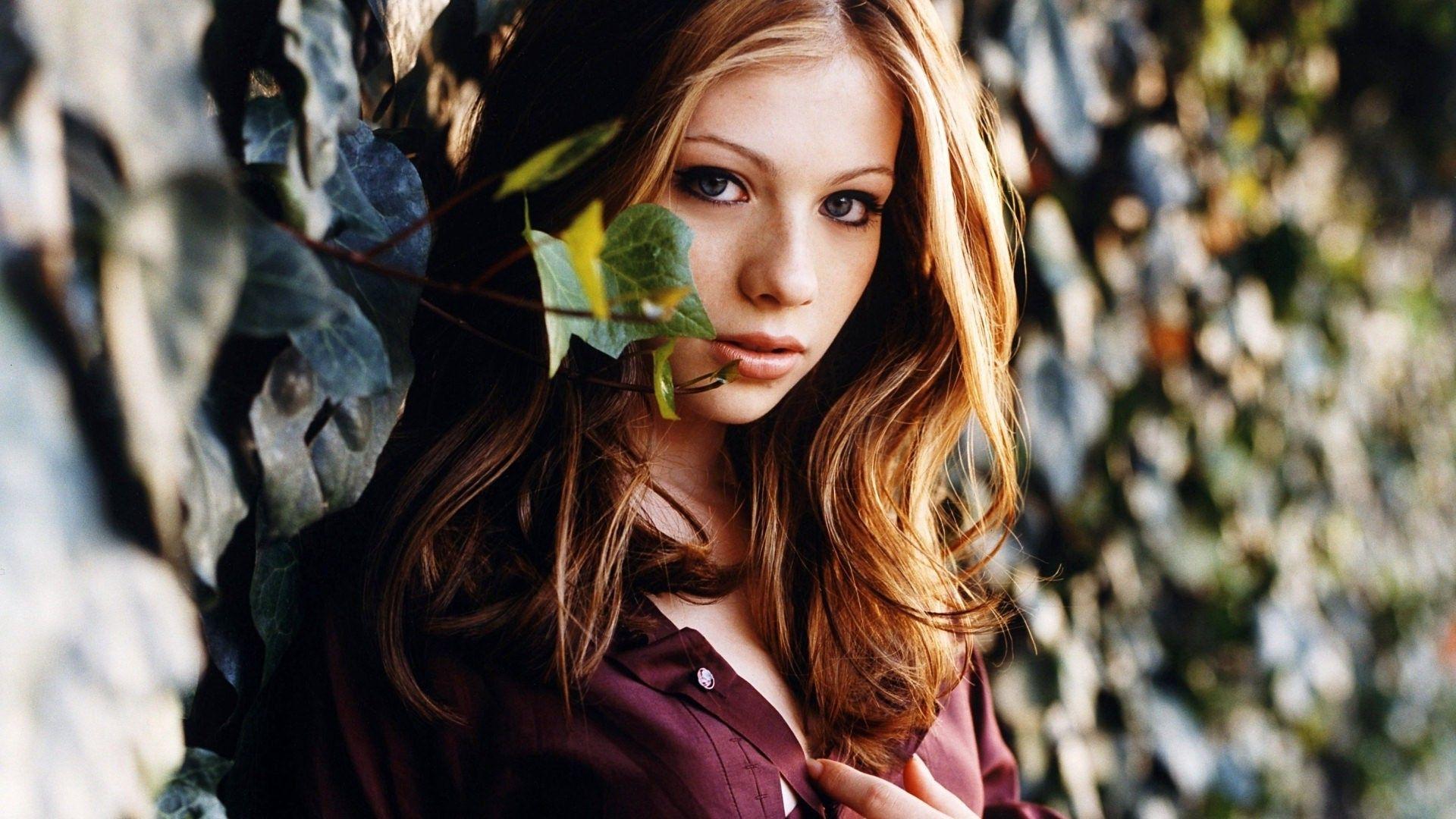 Michelle Trachtenberg Wallpapers - Wallpaper Cave