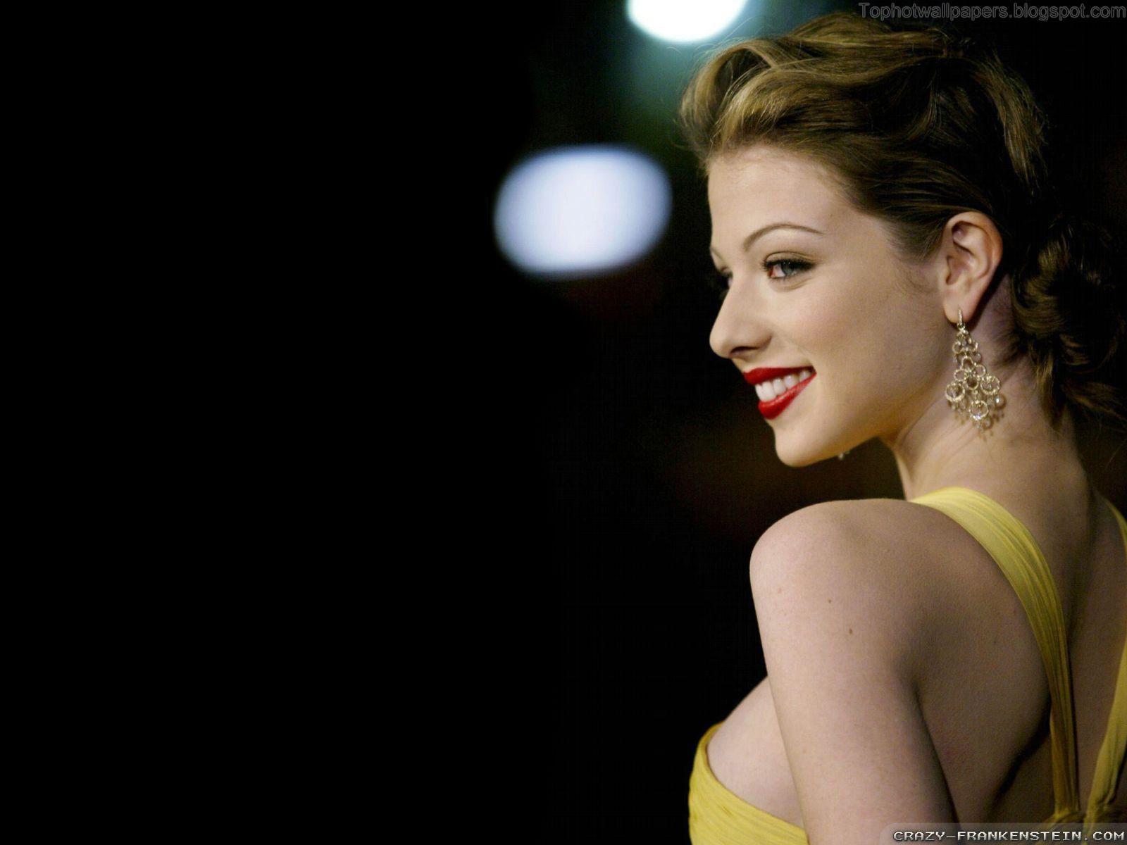 Michelle Trachtenberg wallpaper