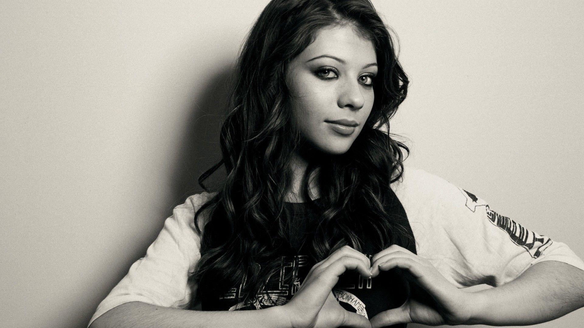 Michelle Trachtenberg Wedding HD Wallpaper, Background Image
