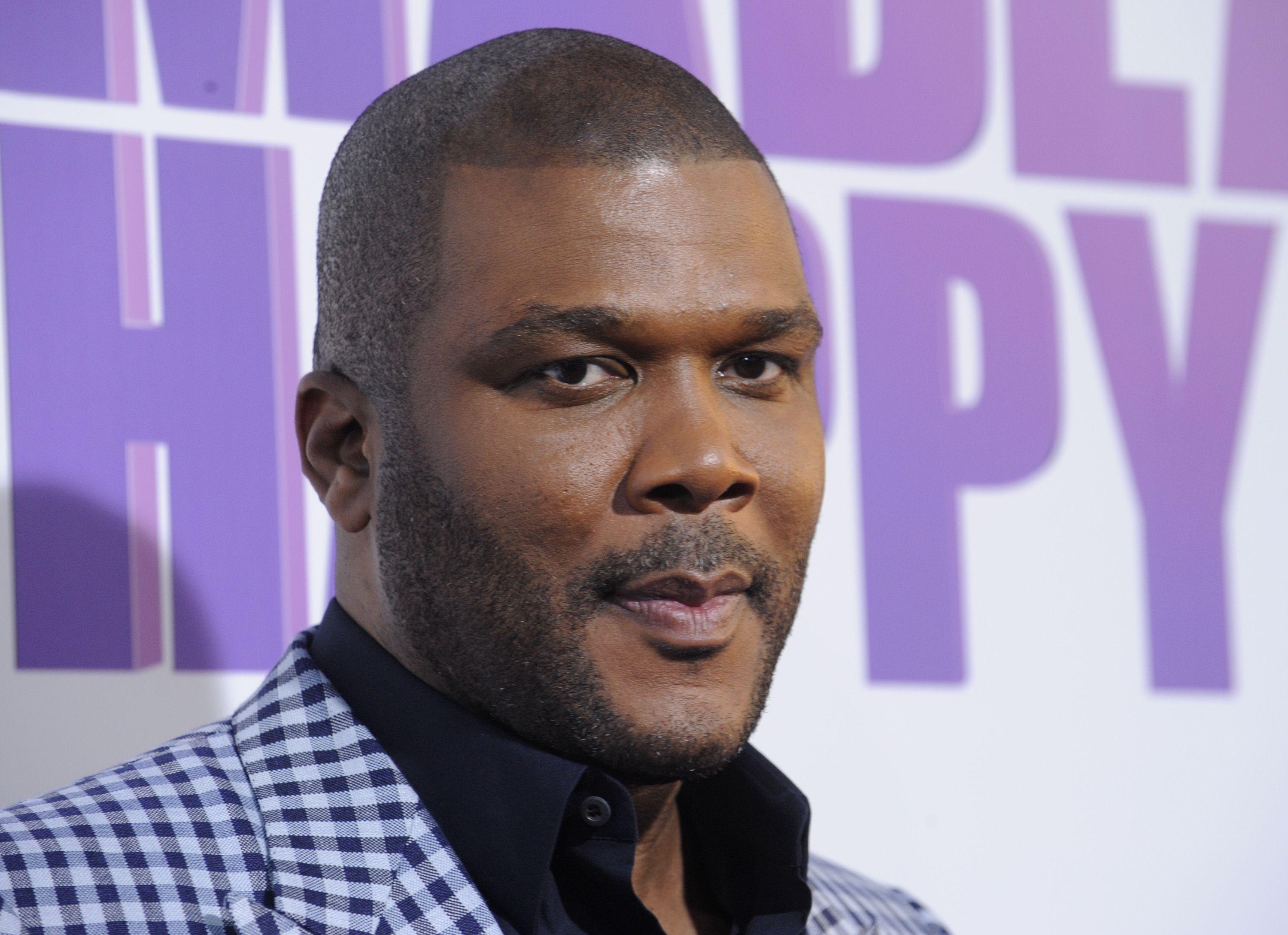 Tyler Perry Wallpapers Image Photos Pictures Backgrounds
