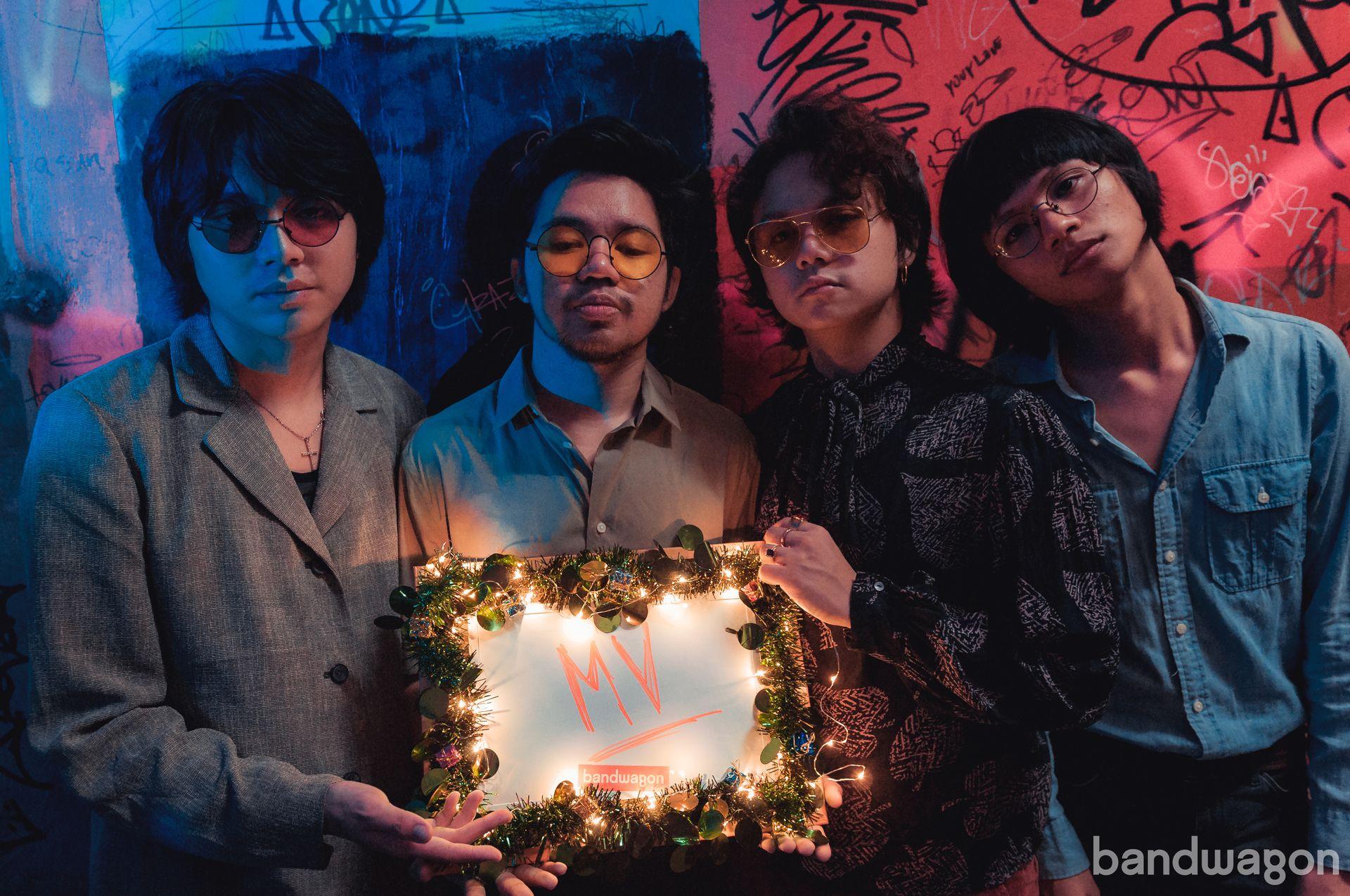 Gladsome tidings and gifts galore in this year's Red Ninja Year Ender