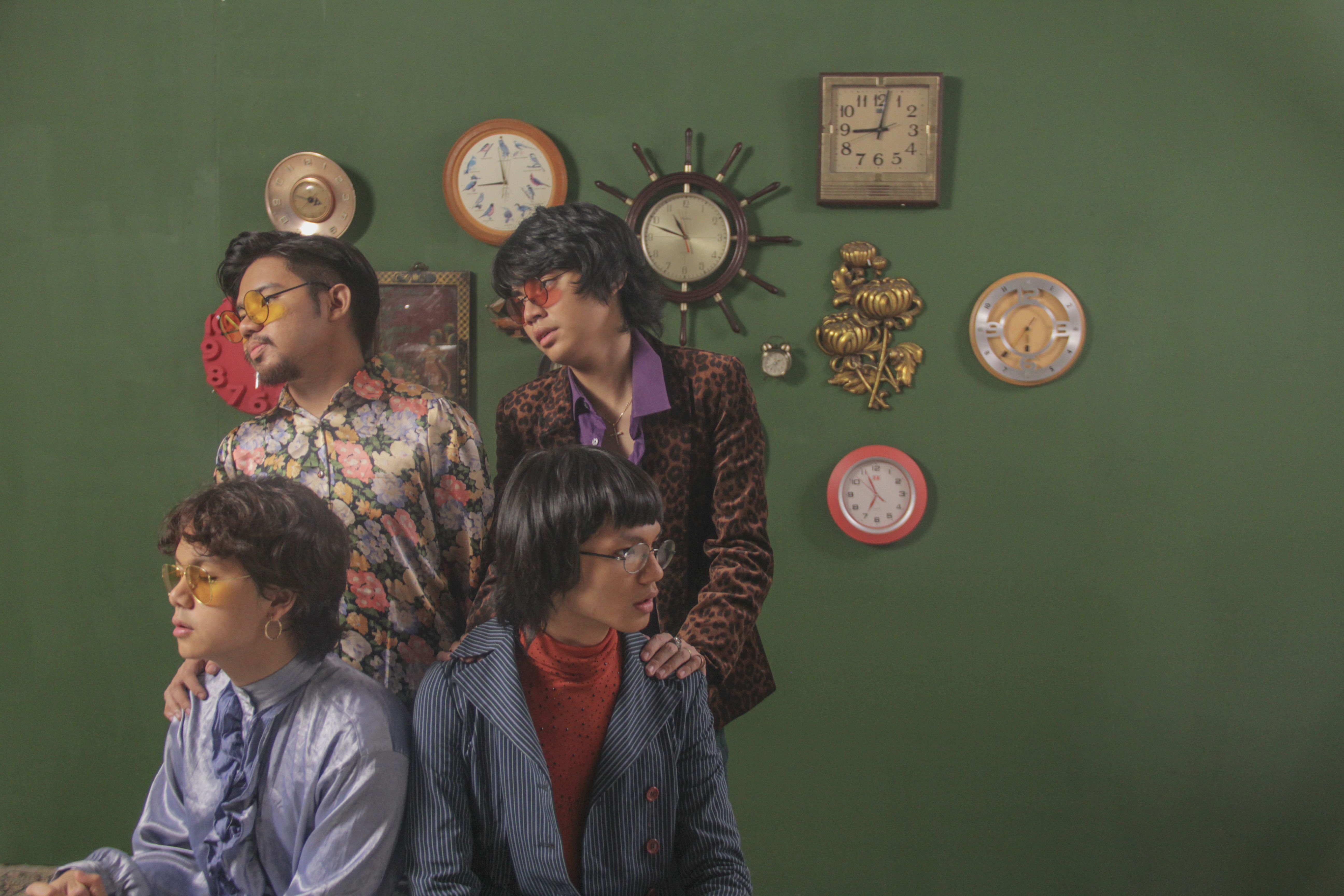 IV OF SPADES talks their new music video, building its entire set