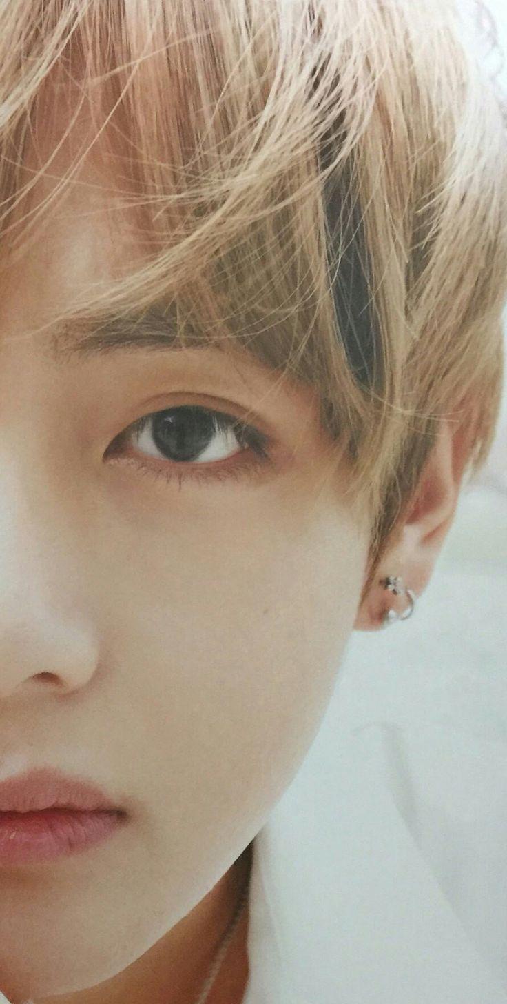 best Kim Taehyung / V image. Armoire, Asian