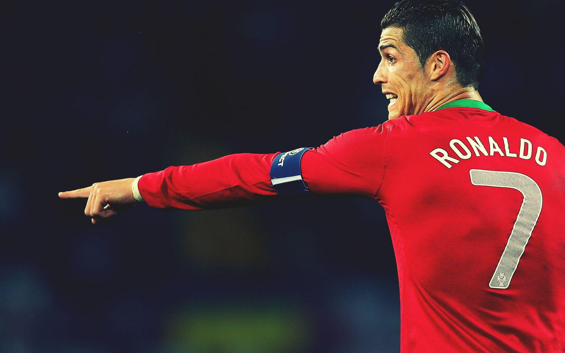 View 10+ Luxury Cristiano Ronaldo Wallpaper Hd Portugal Images