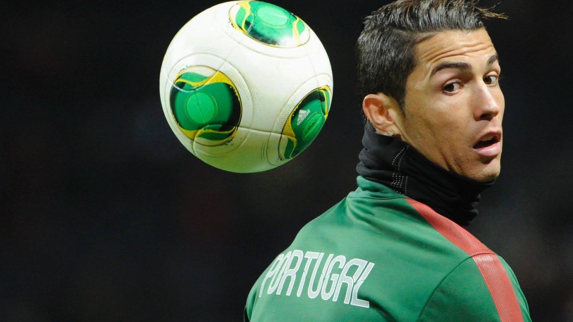 Cristiano Ronaldo Portugal 2014 Photo Celebrity Wallpaper: Players
