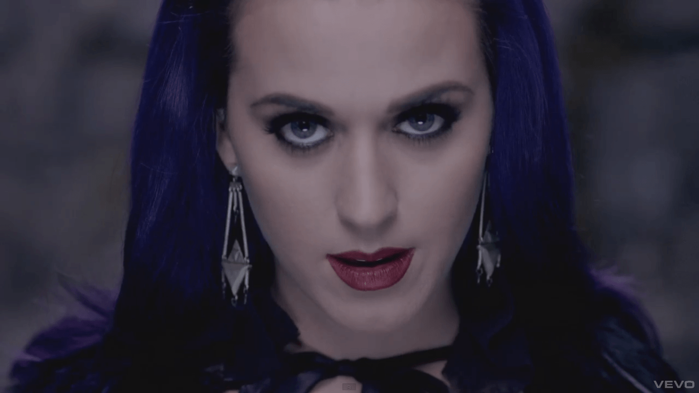Katy Perry “Wide Awake” Official Video Purlzek