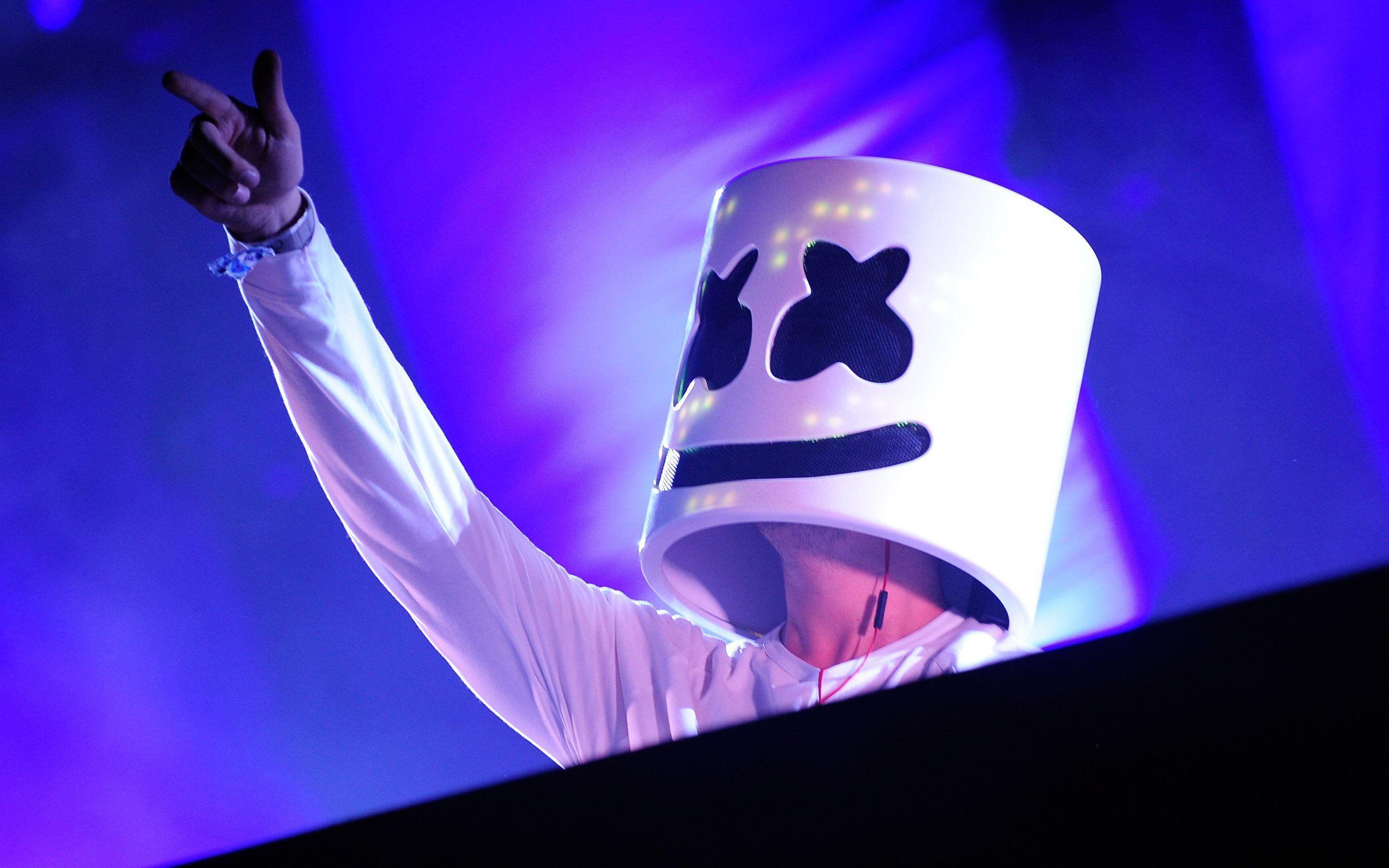 Download wallpaper DJ, Marshmello, concert, musician for desktop