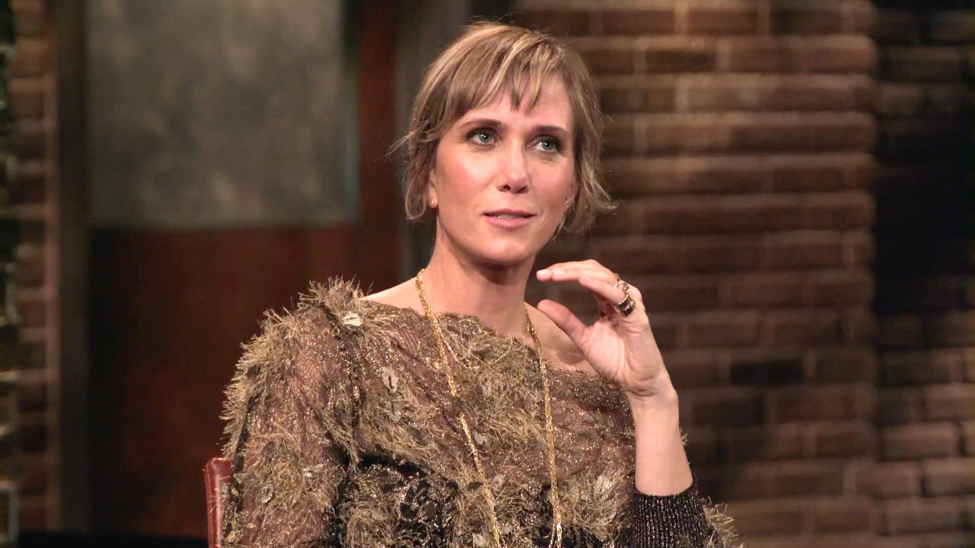 Kristen Wiig Wallpaper HD Free Download