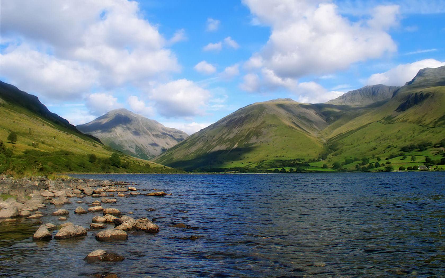 Wast Water in The Lake District Wallpaper