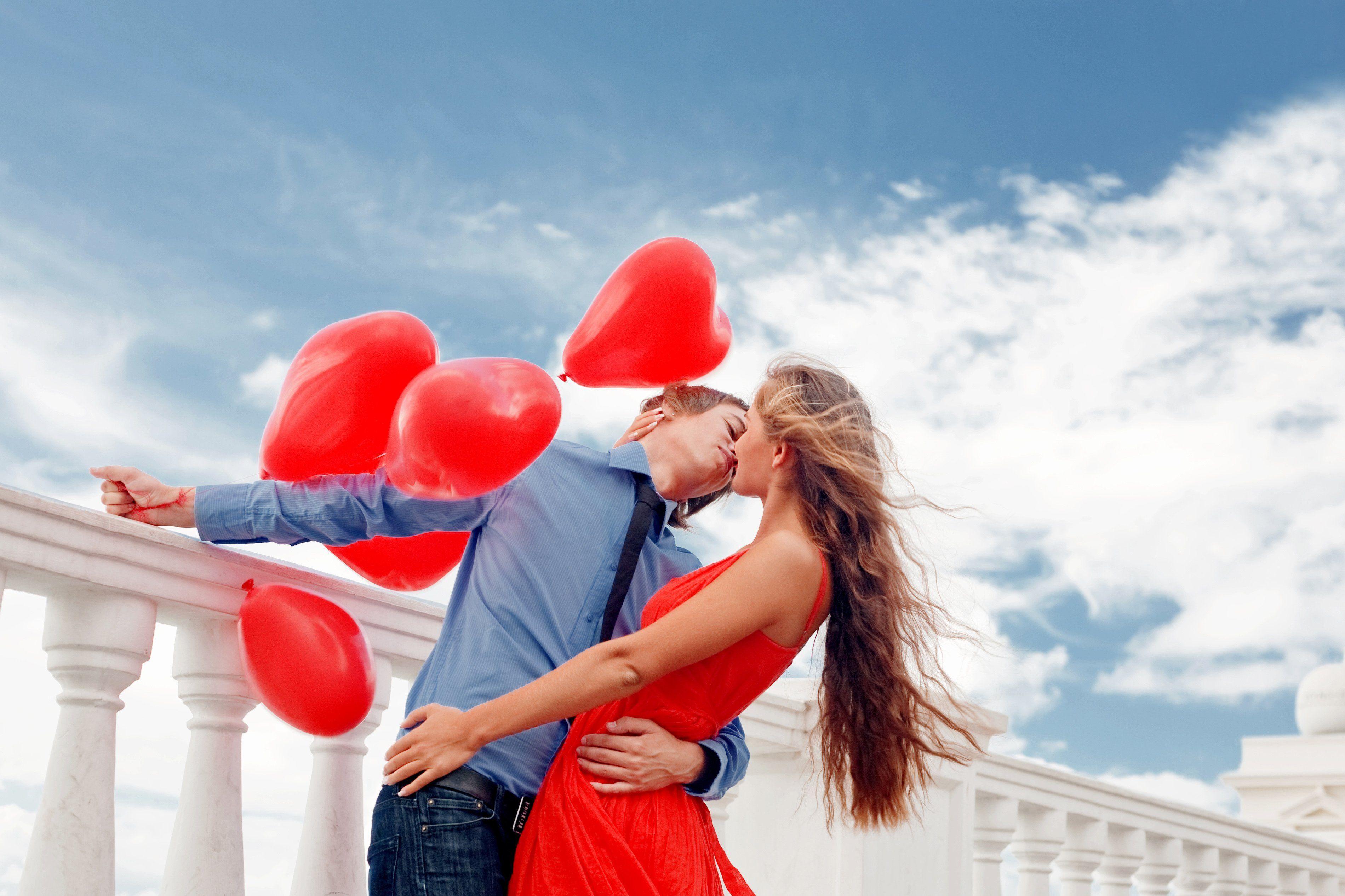 Balloons girl couple kiss background love hug dress red guy