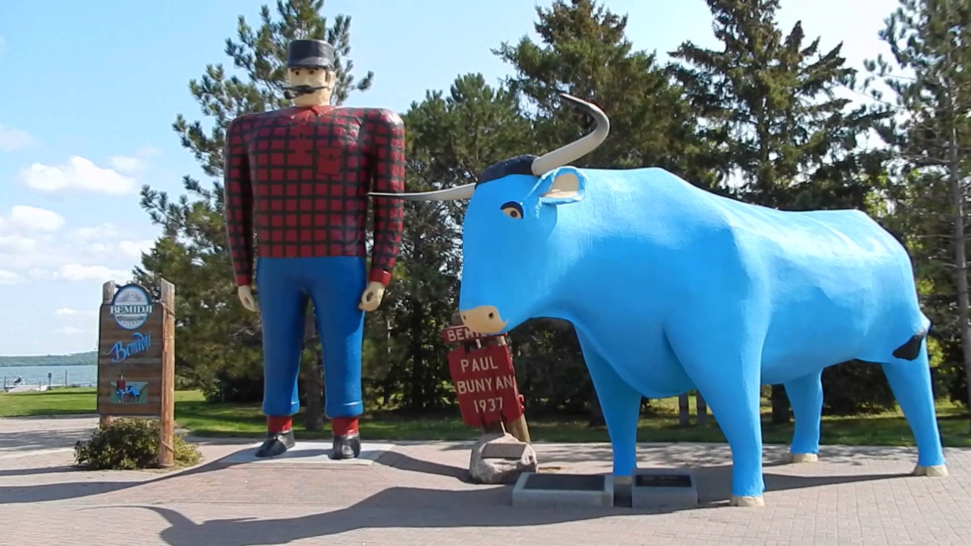 Paul Bunyan and Babe the Blue Ox.