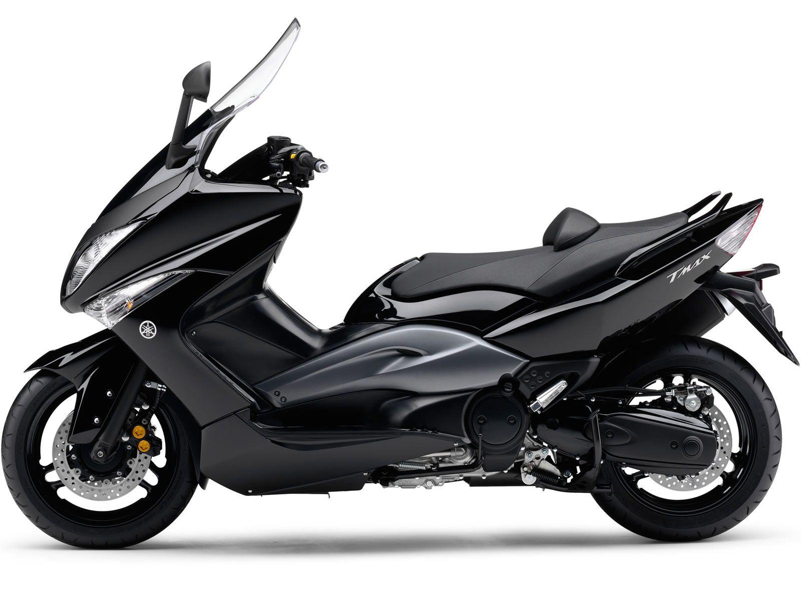 YAMAHA TMAX and photo