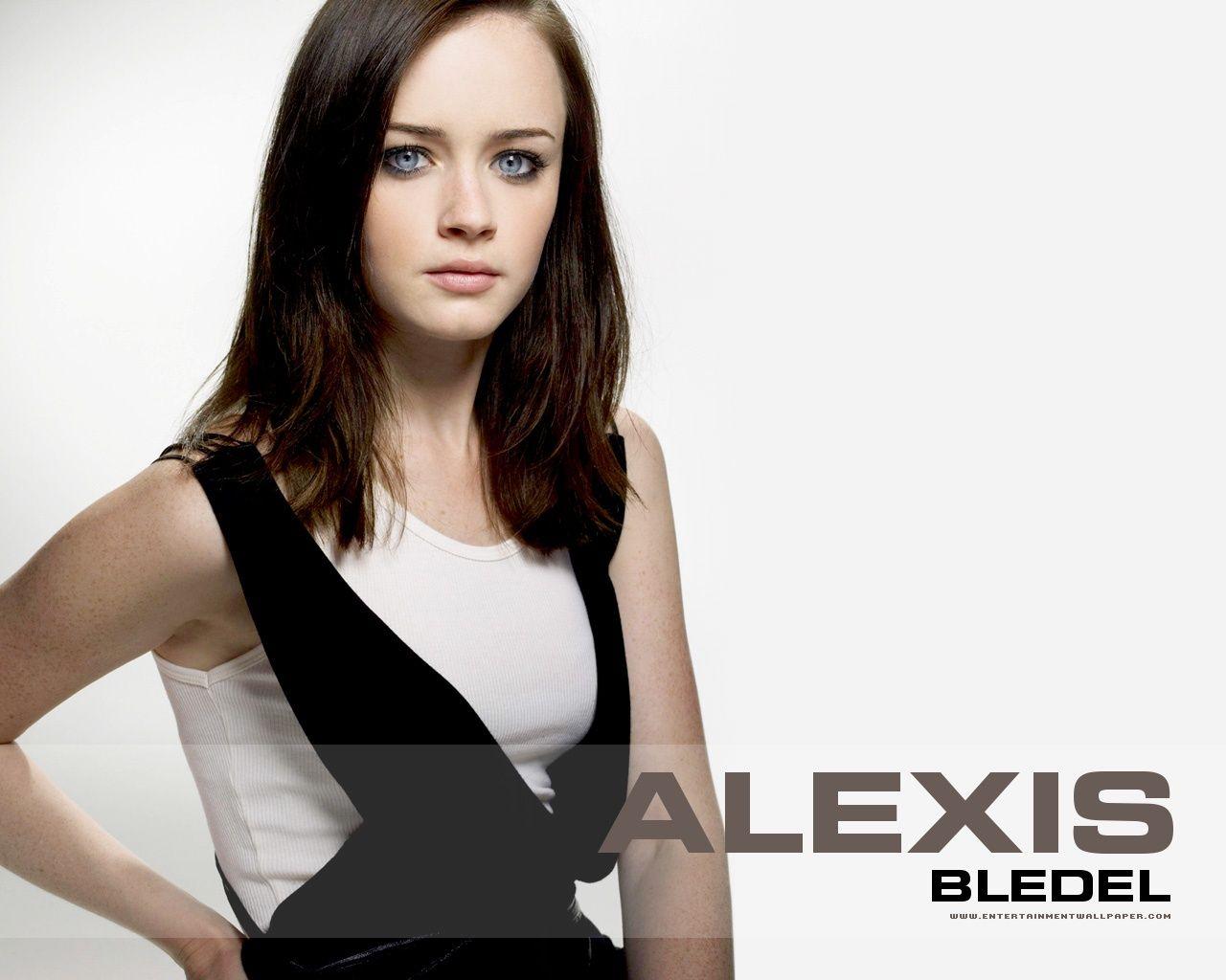 Alexis Bledel Wallpaper - (1280x1024). Desktop Download