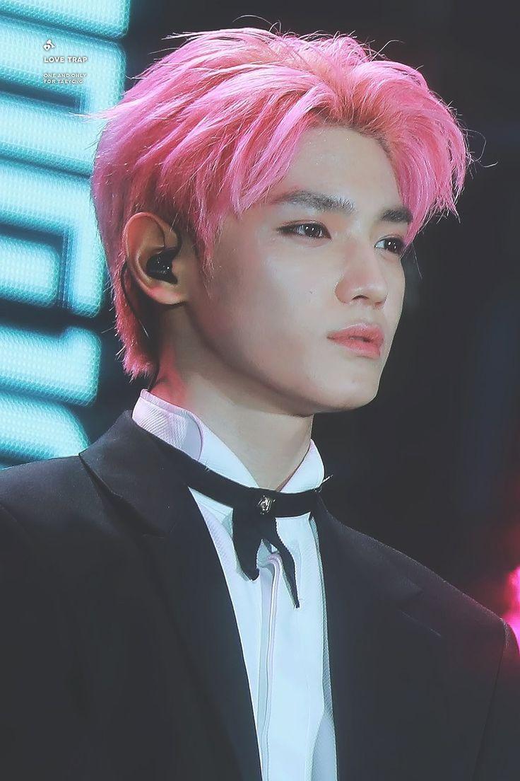 Best Aesthetic Taeyong Wallpaper (22 Year Old) Image