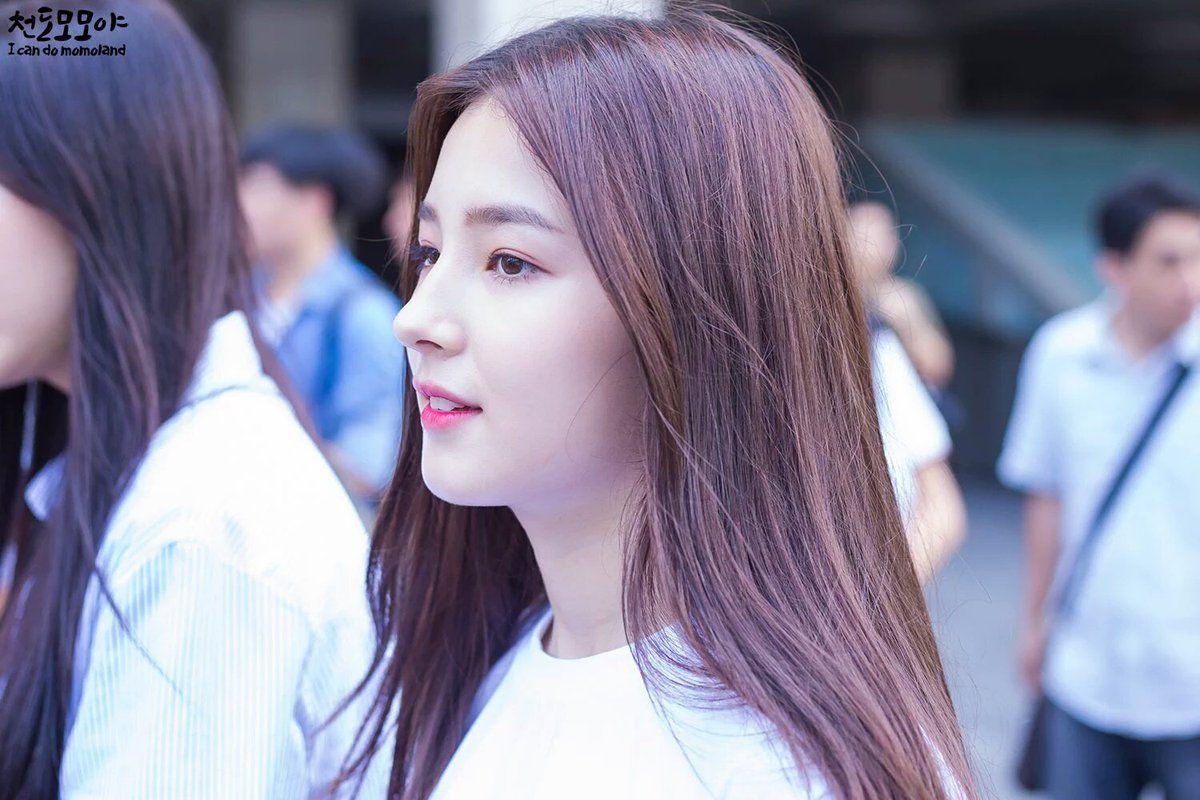 1200x800px Momoland Wallpaper