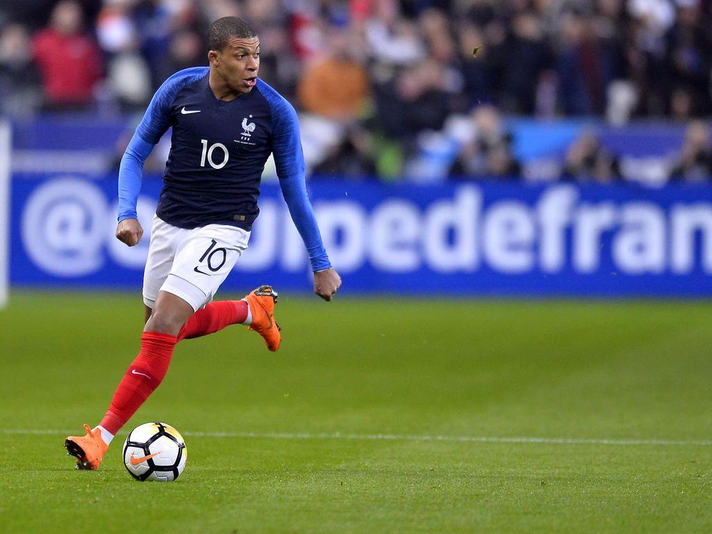 Matchs amicals acutalités Mbappe shines as France cruise past Russia