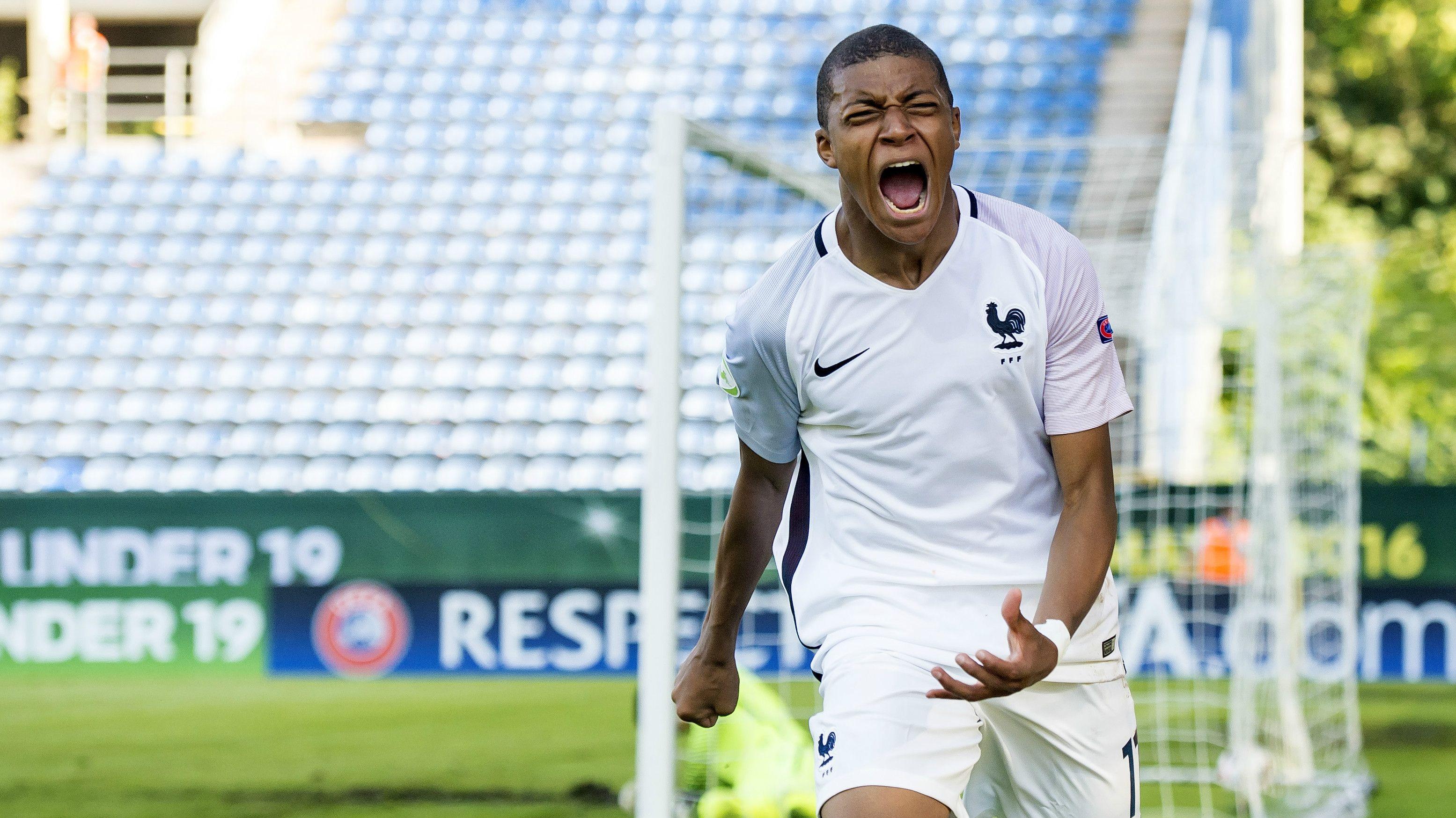 Don't do a Martial! Why hotshot Kylian Mbappe must snub the suitors