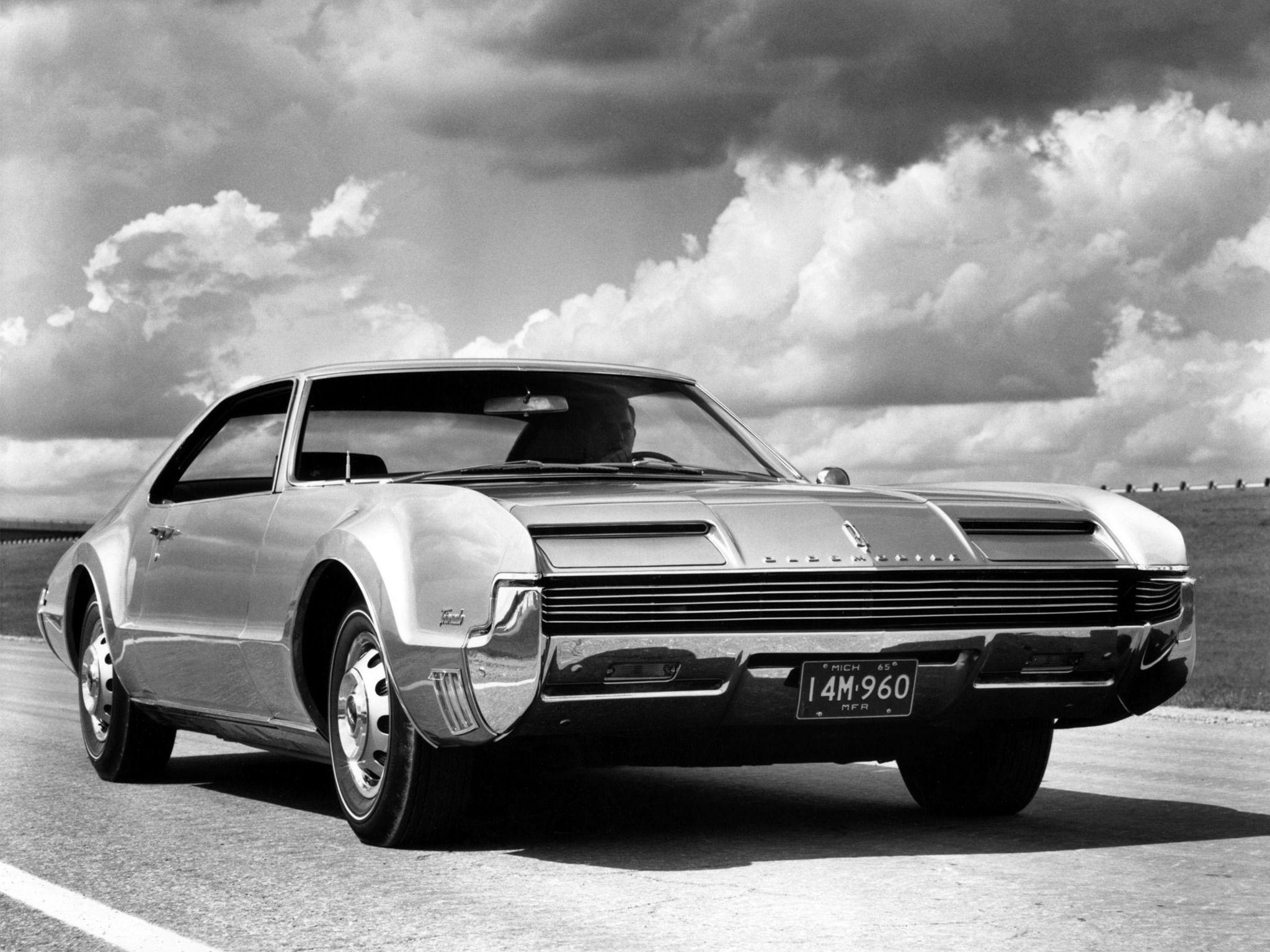 Oldsmobile Toronado luxury classic fwd fs wallpaper