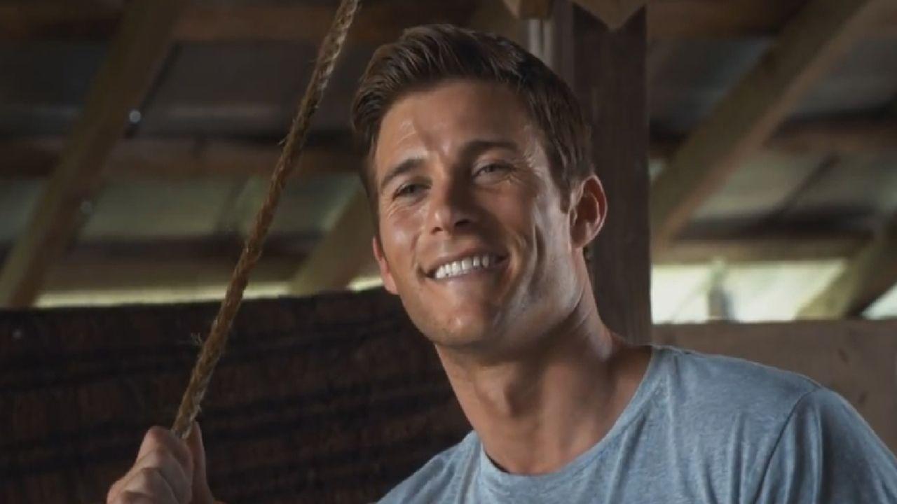 Longest Ride' Hunk Scott Eastwood Has 'Fun' With His Shirtless