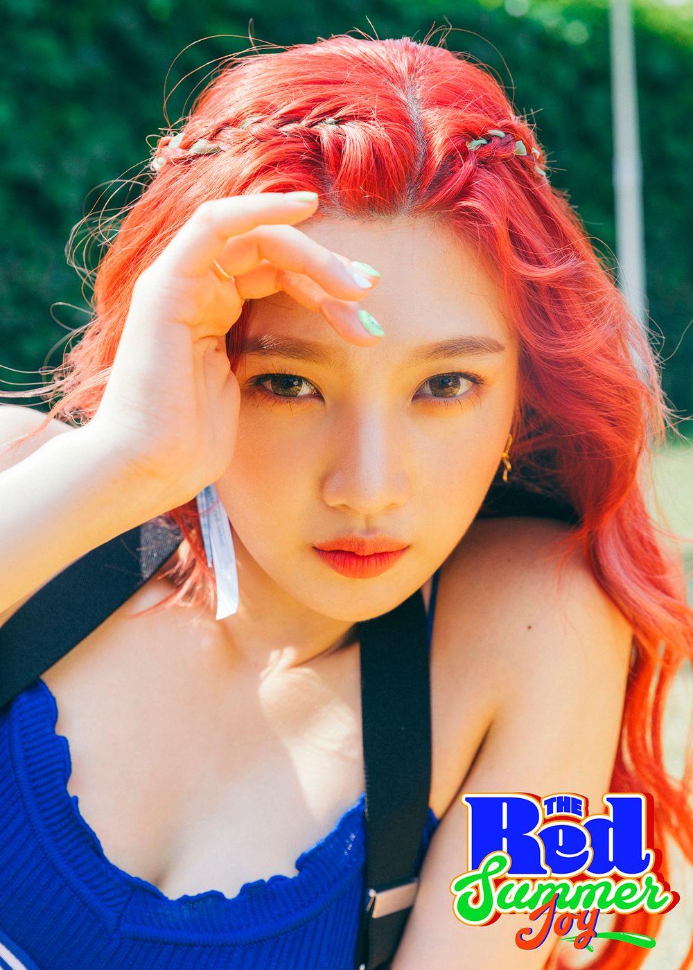 Red Velvet Release Summer Themed Teaser Pics For 'The Red Summer