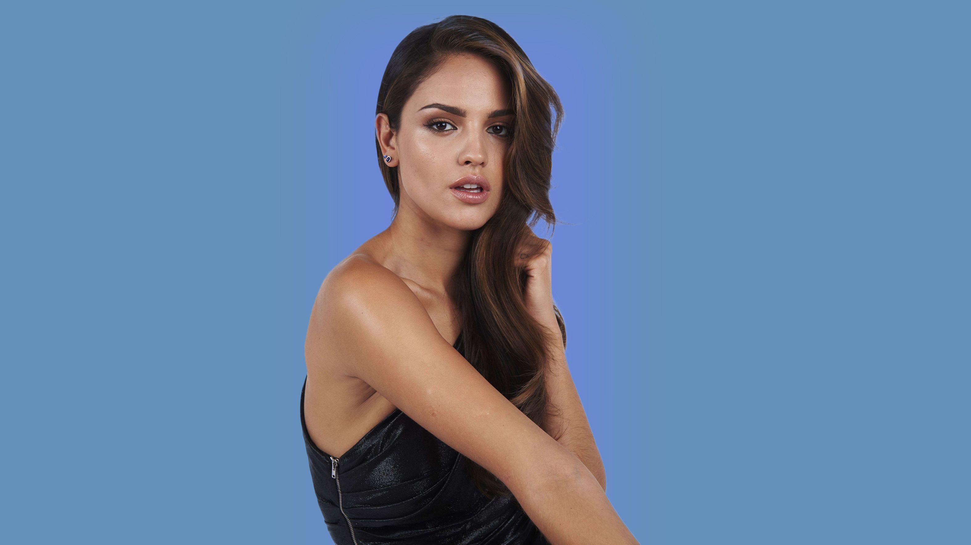 Download Eiza Gonzalez Variety Latino Portraits 2018 3840x2160