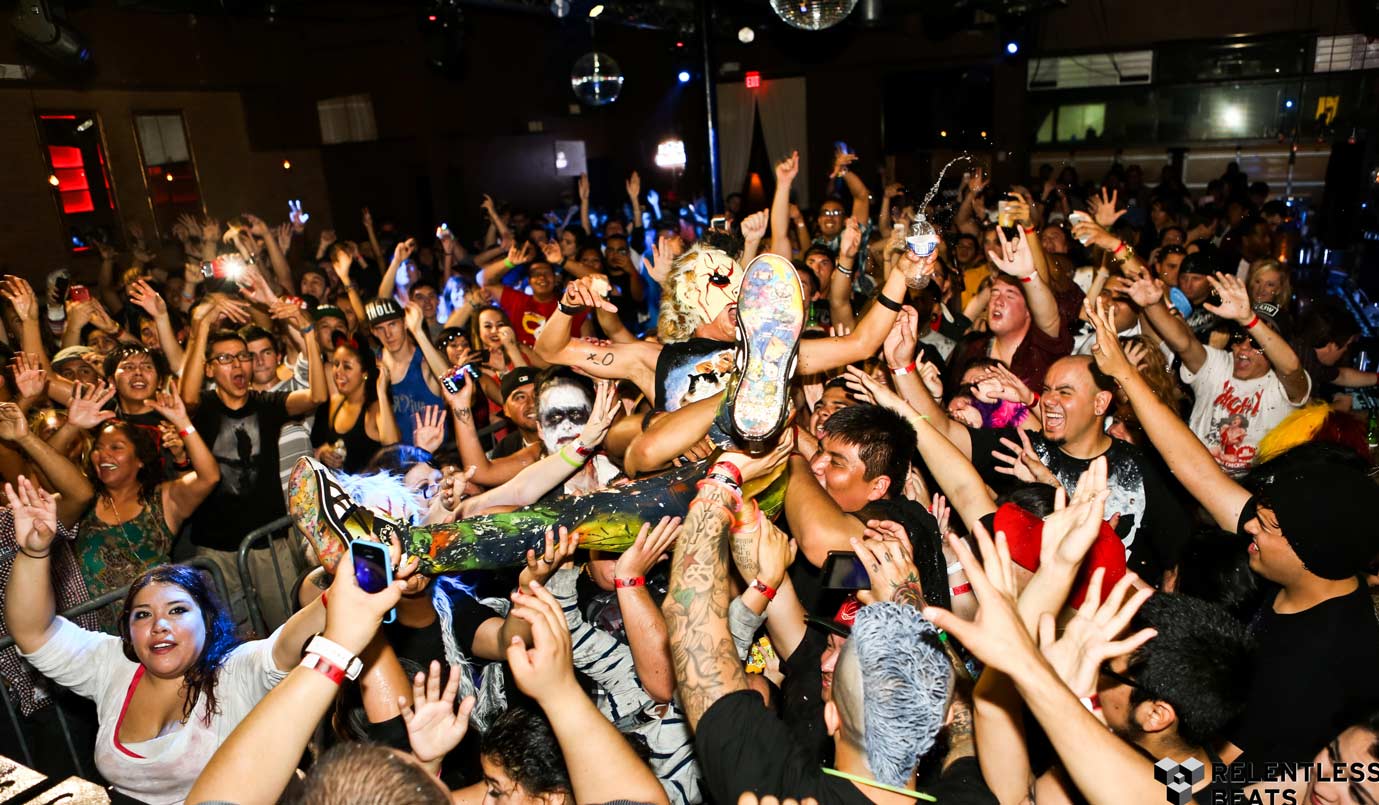 DJ BL3ND The FREAK SHOW Costume Ball Phoenix Photo 19 13