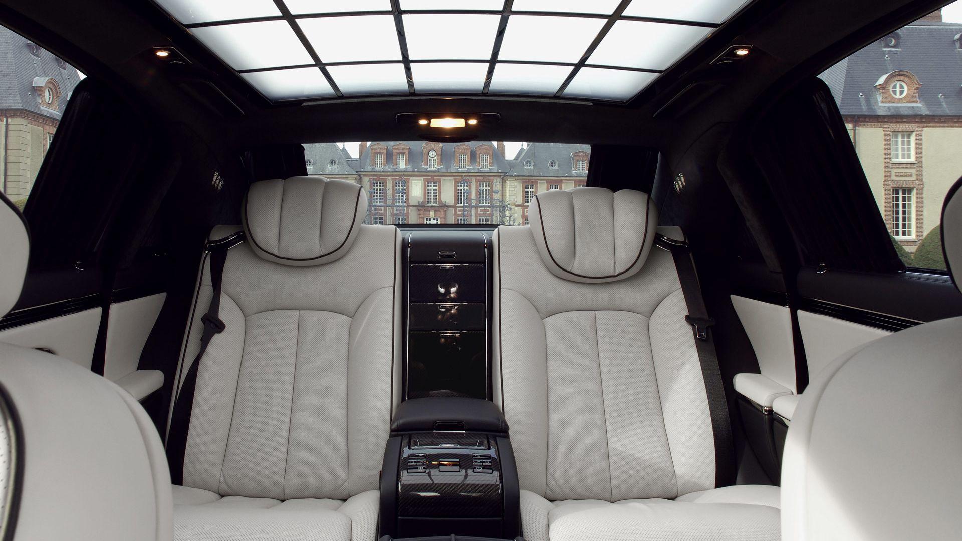 Maybach 57 and 62 white leather interior look Screen Wallpaper