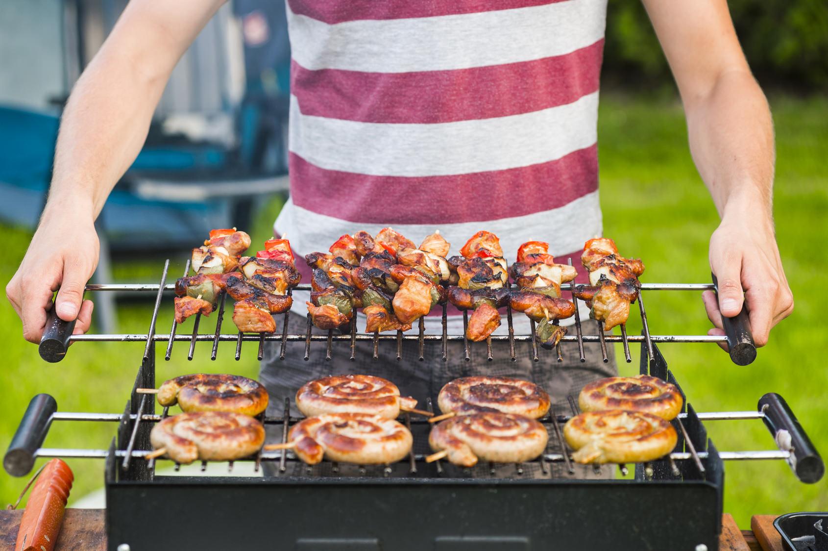 Tips for a delicious Memorial Day BBQ. Holidays and Observances