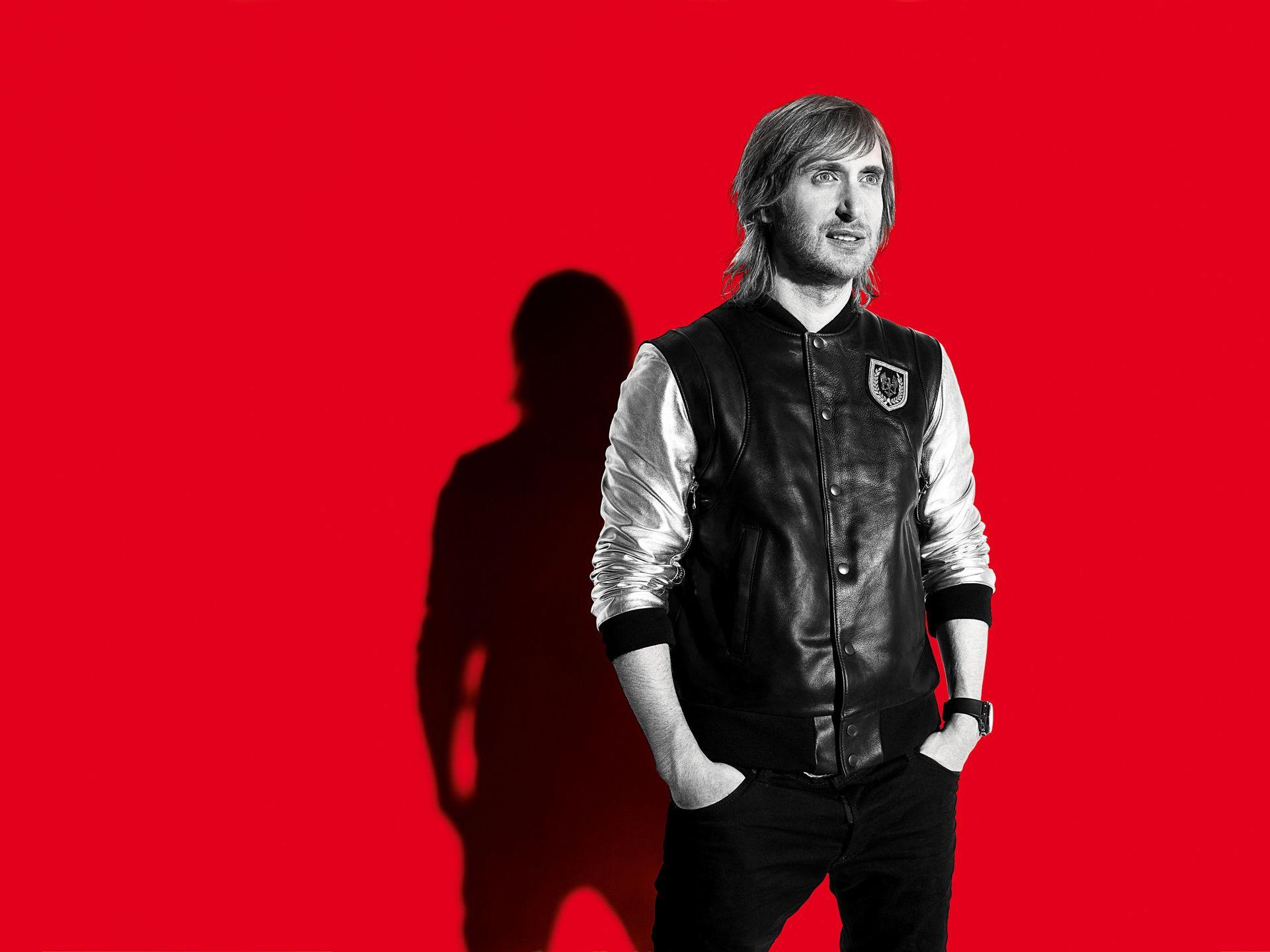 David Guetta Makes 90's Throwback Mix for BBC