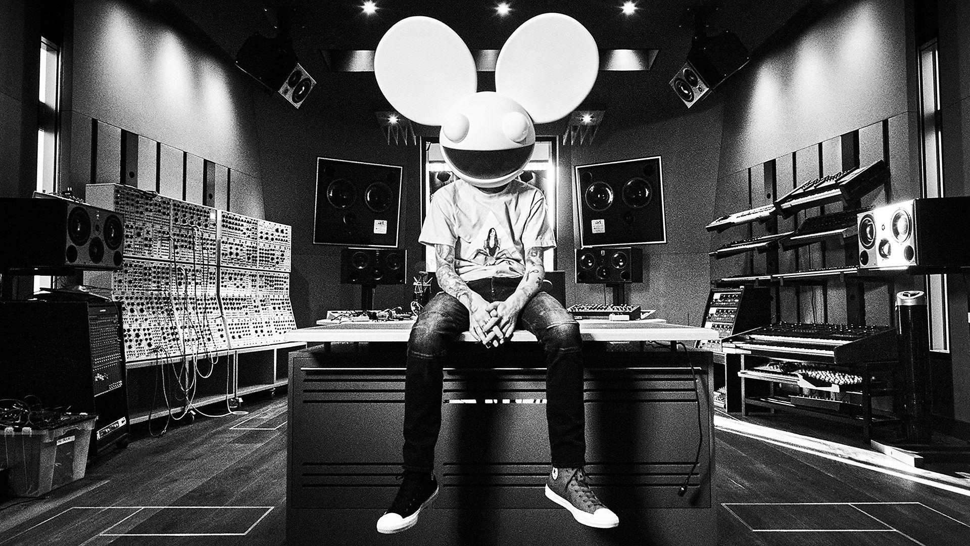 Deadmau5 confirms new album in 2018 and new podcast