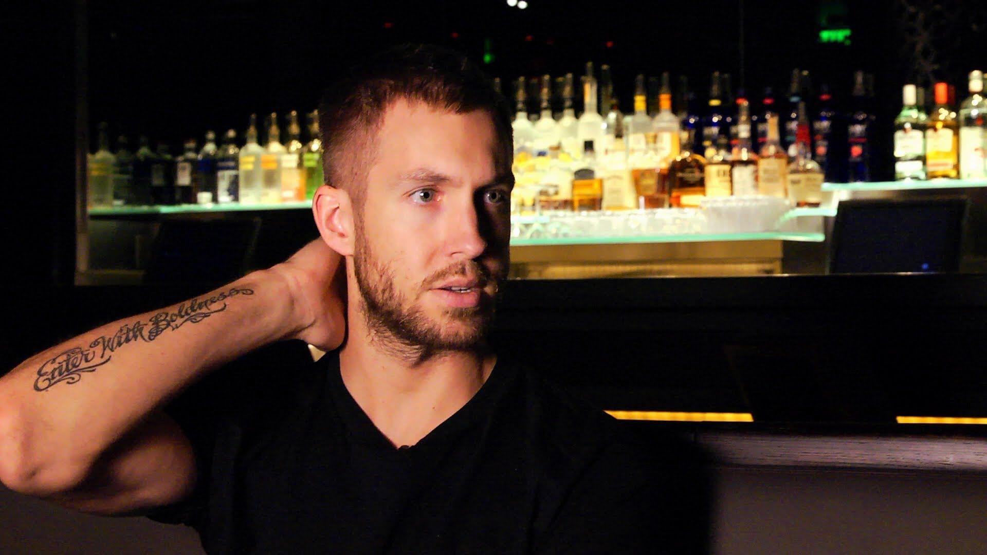 Calvin Harris Will Sue Over Leaked Nude Photo