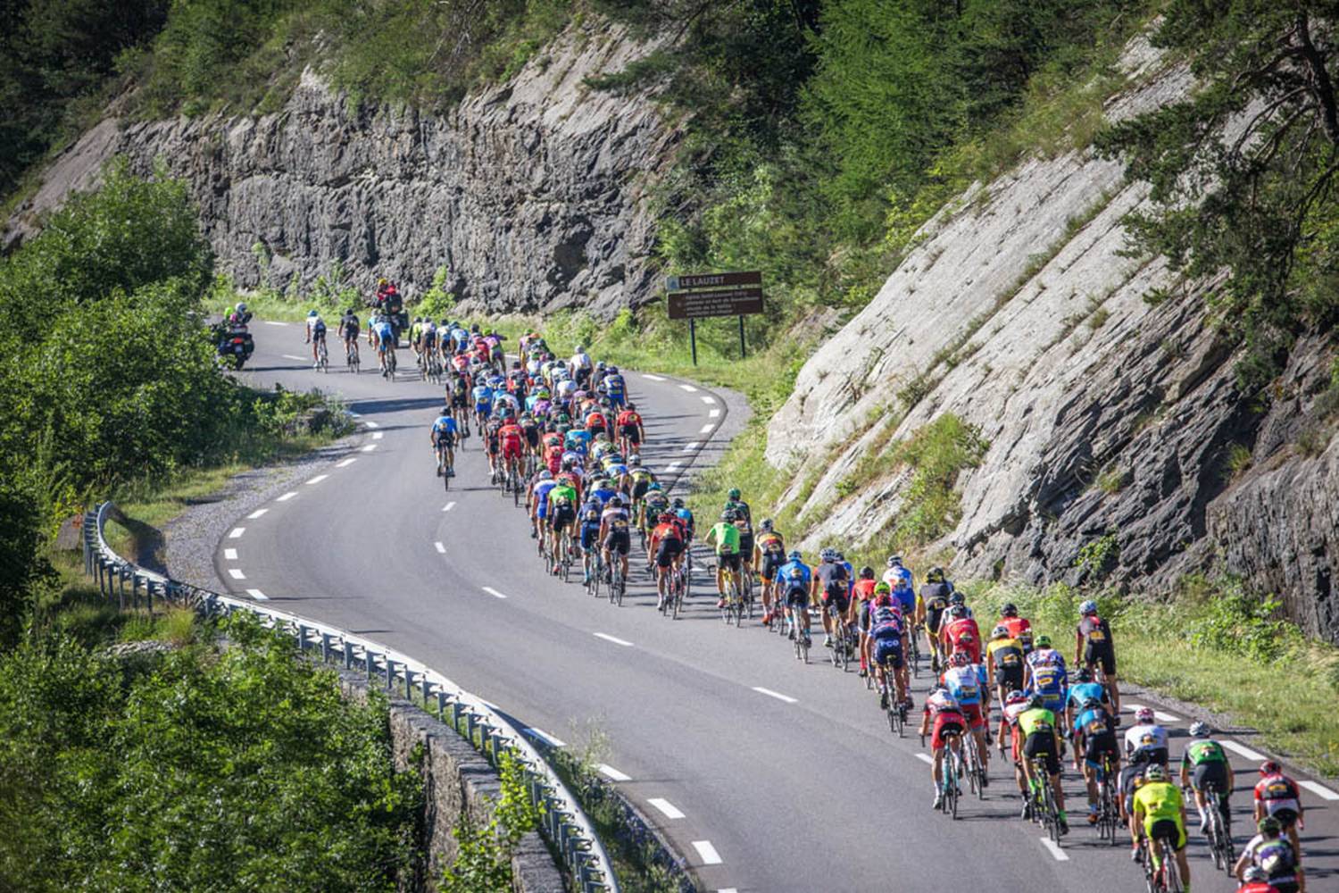 Disfruta Sports Tours L'Étape du Tour and Le Tour de France 2018
