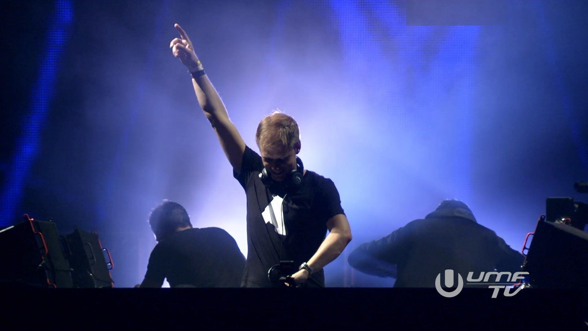 Armin van Buuren Ultra Music Festival Korea 2016. Live Dj