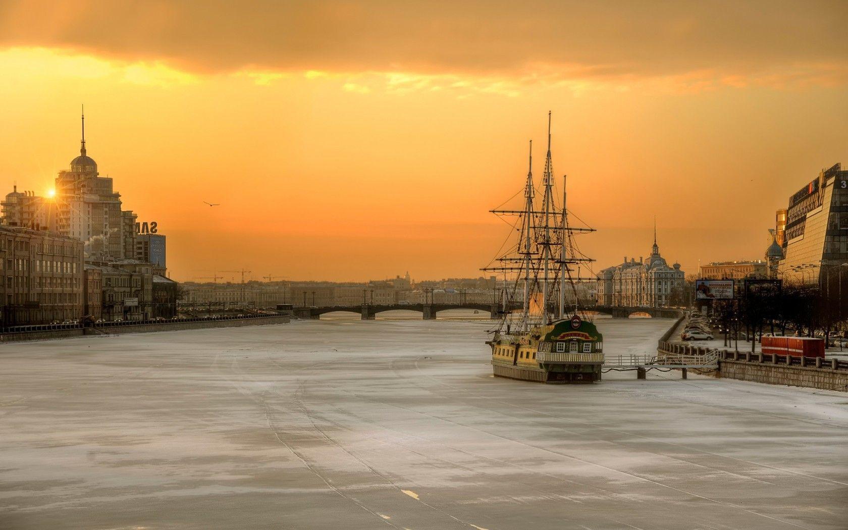 Winter river in St. Petersburg wallpaper and image